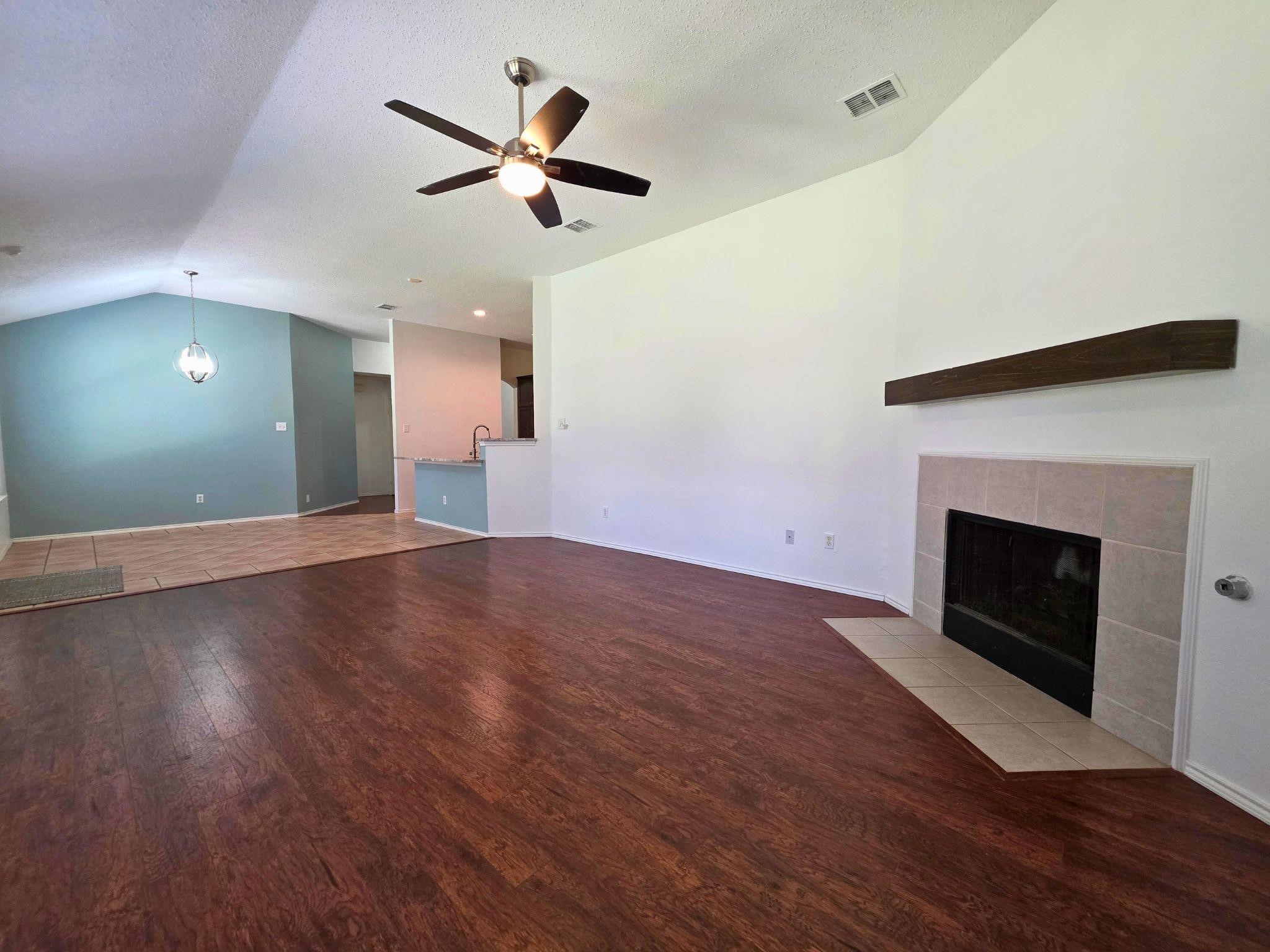 304 E Clover Park Drive Fort Worth TX 76140