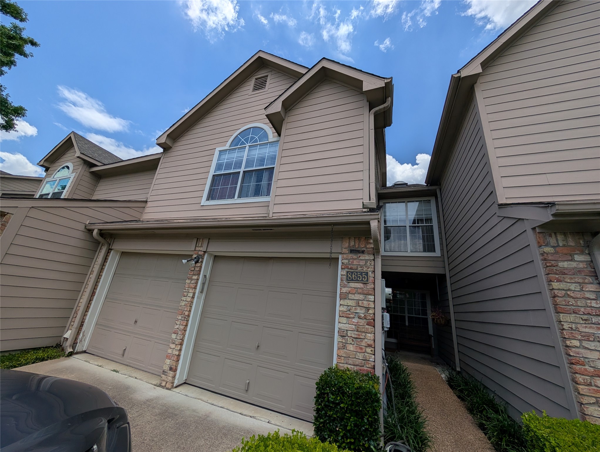 8655 Brittania Court Dallas TX 75243