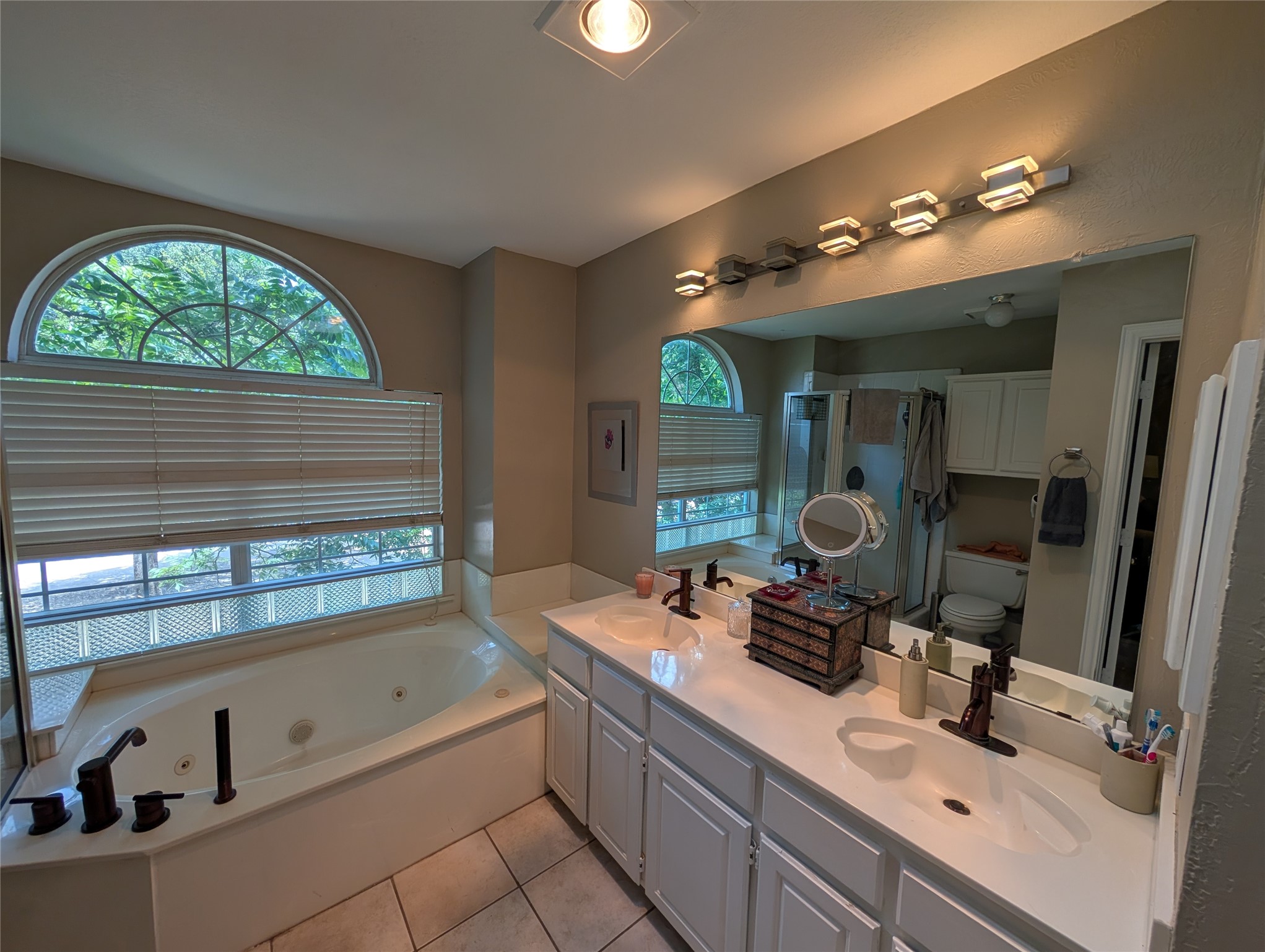 8655 Brittania Court Dallas TX 75243