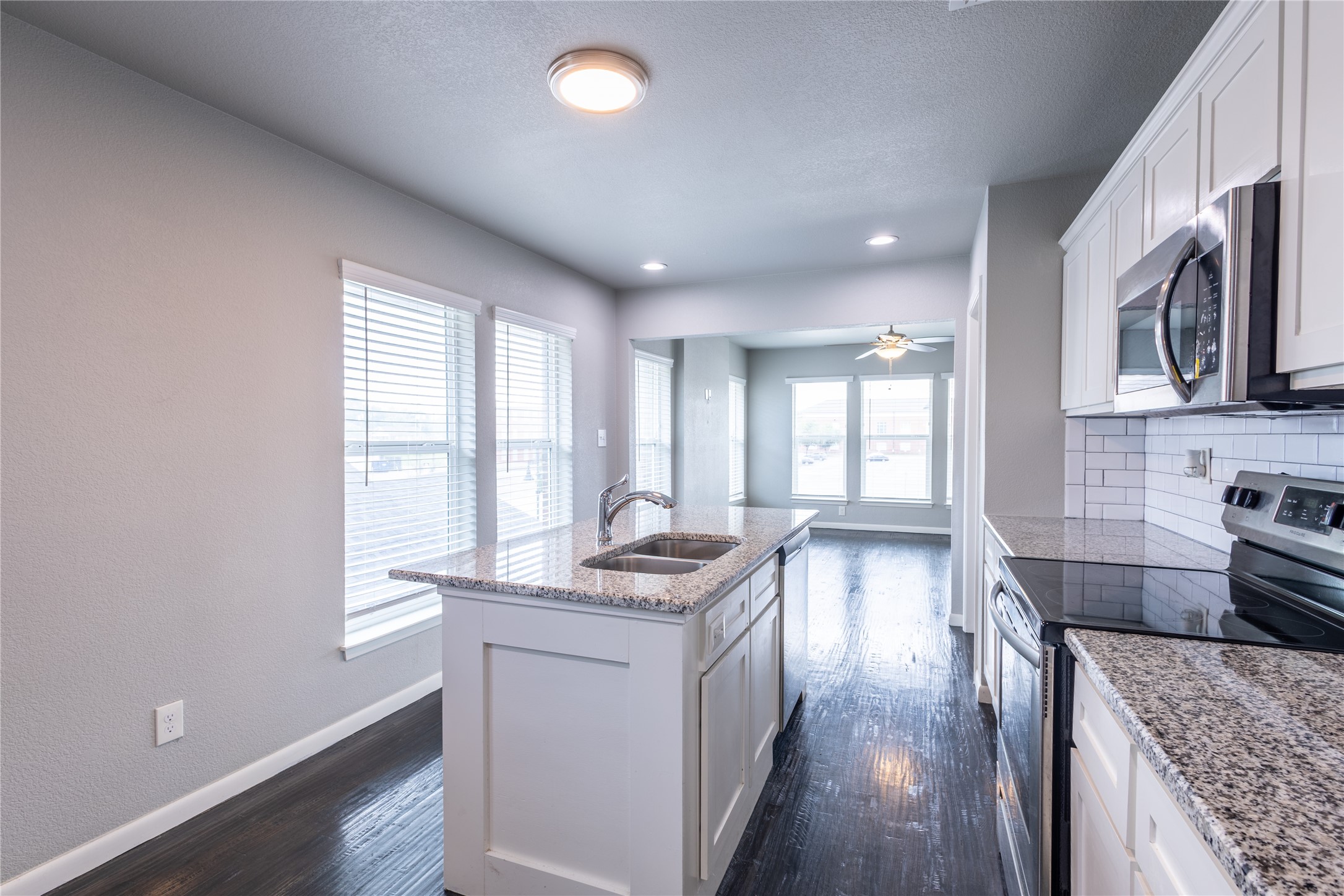 3009 Hemphill Street Fort Worth TX 76110