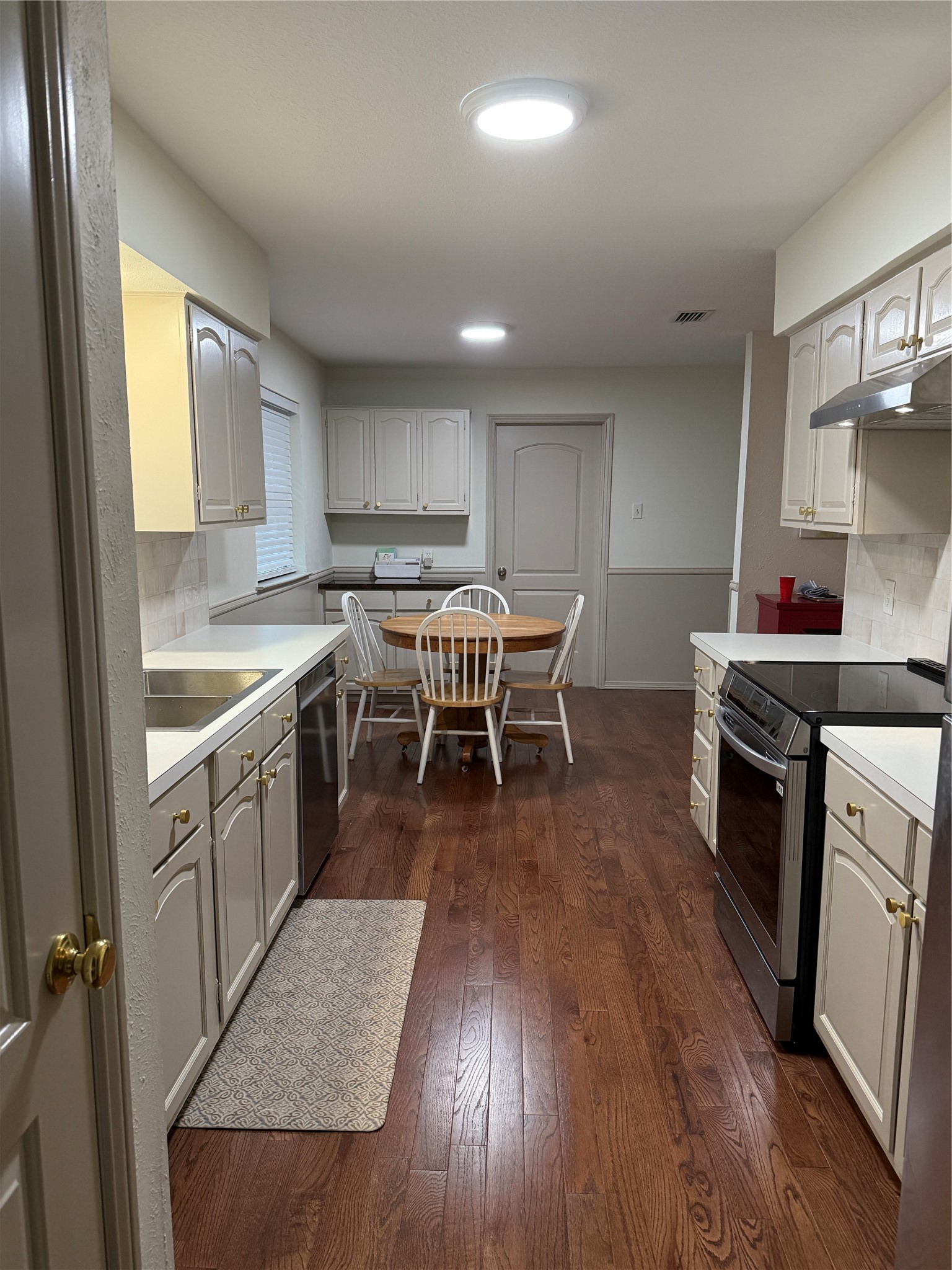 7135 Cosgrove Drive Dallas TX 75231