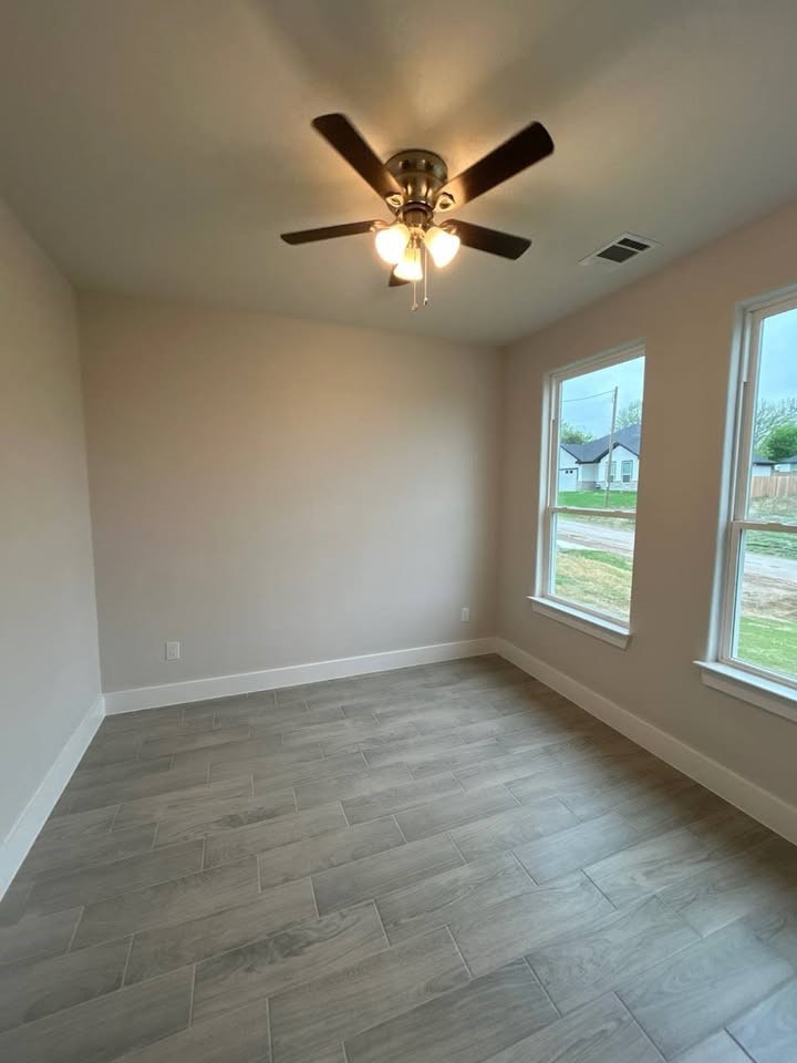 2215 Beverly Drive Granbury TX 76048