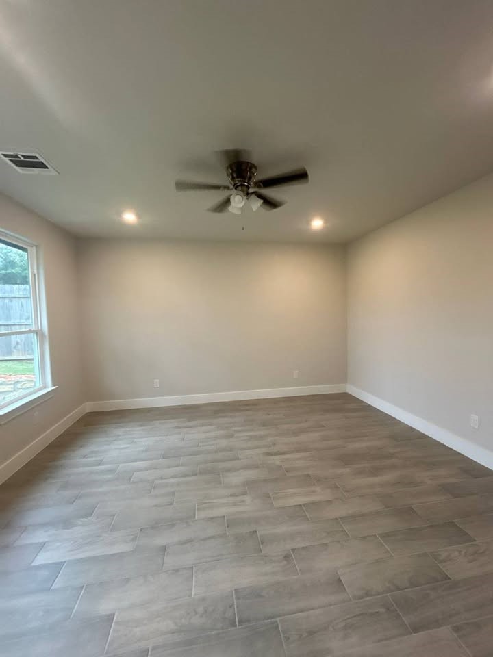 2215 Beverly Drive Granbury TX 76048