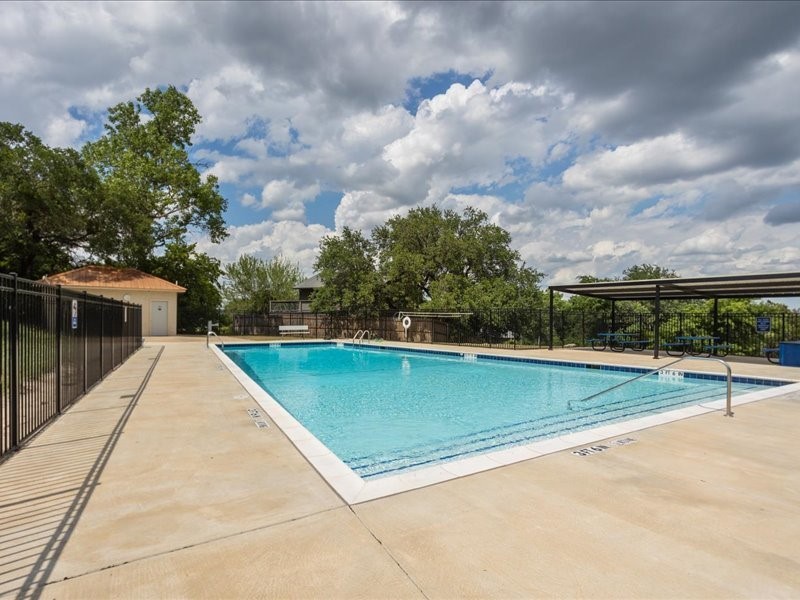 2215 Beverly Drive Granbury TX 76048