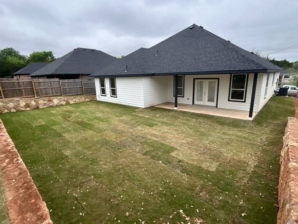 2215 Beverly Drive Granbury TX 76048