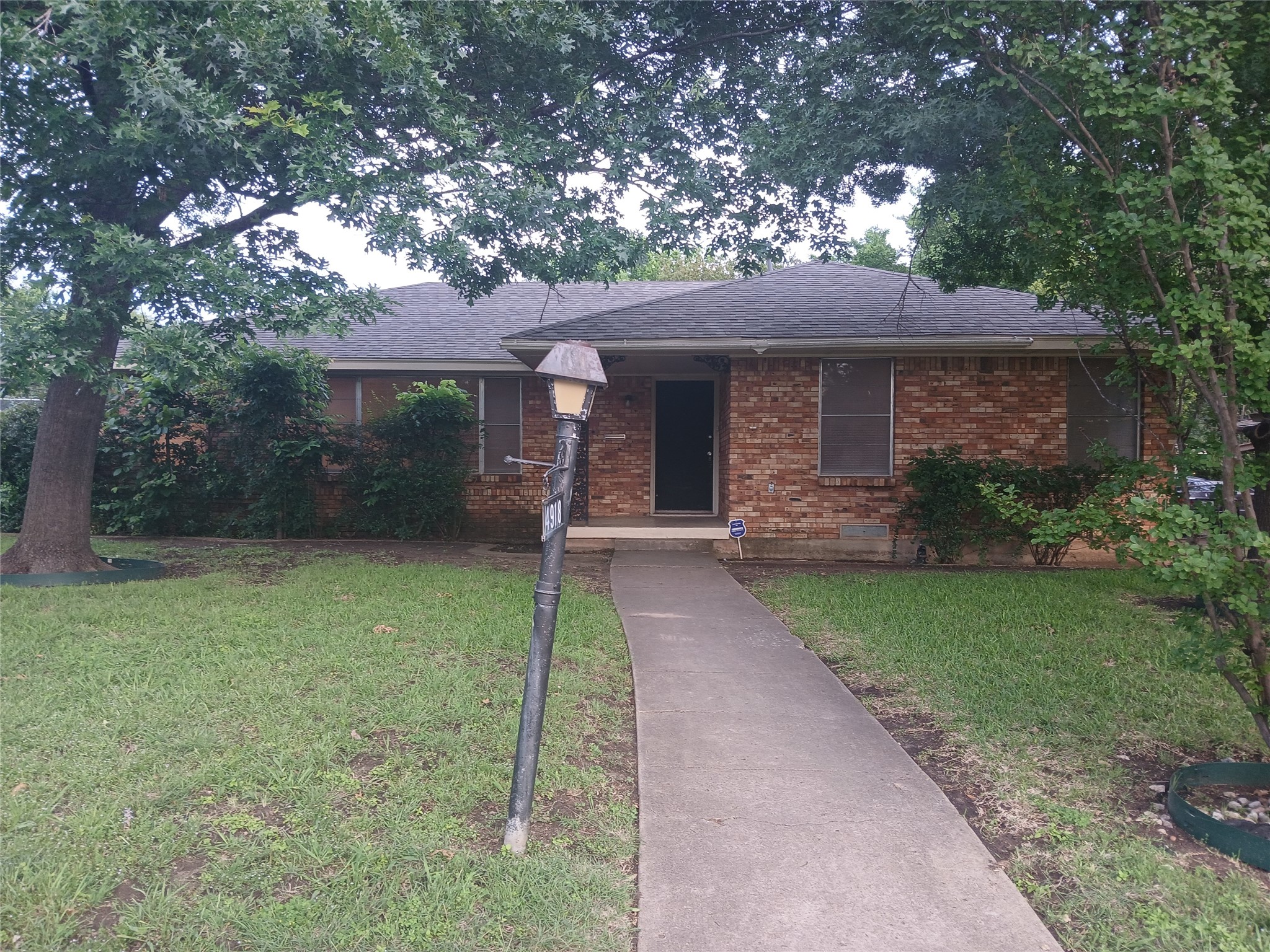 4918 Rockport Drive Dallas TX 75232