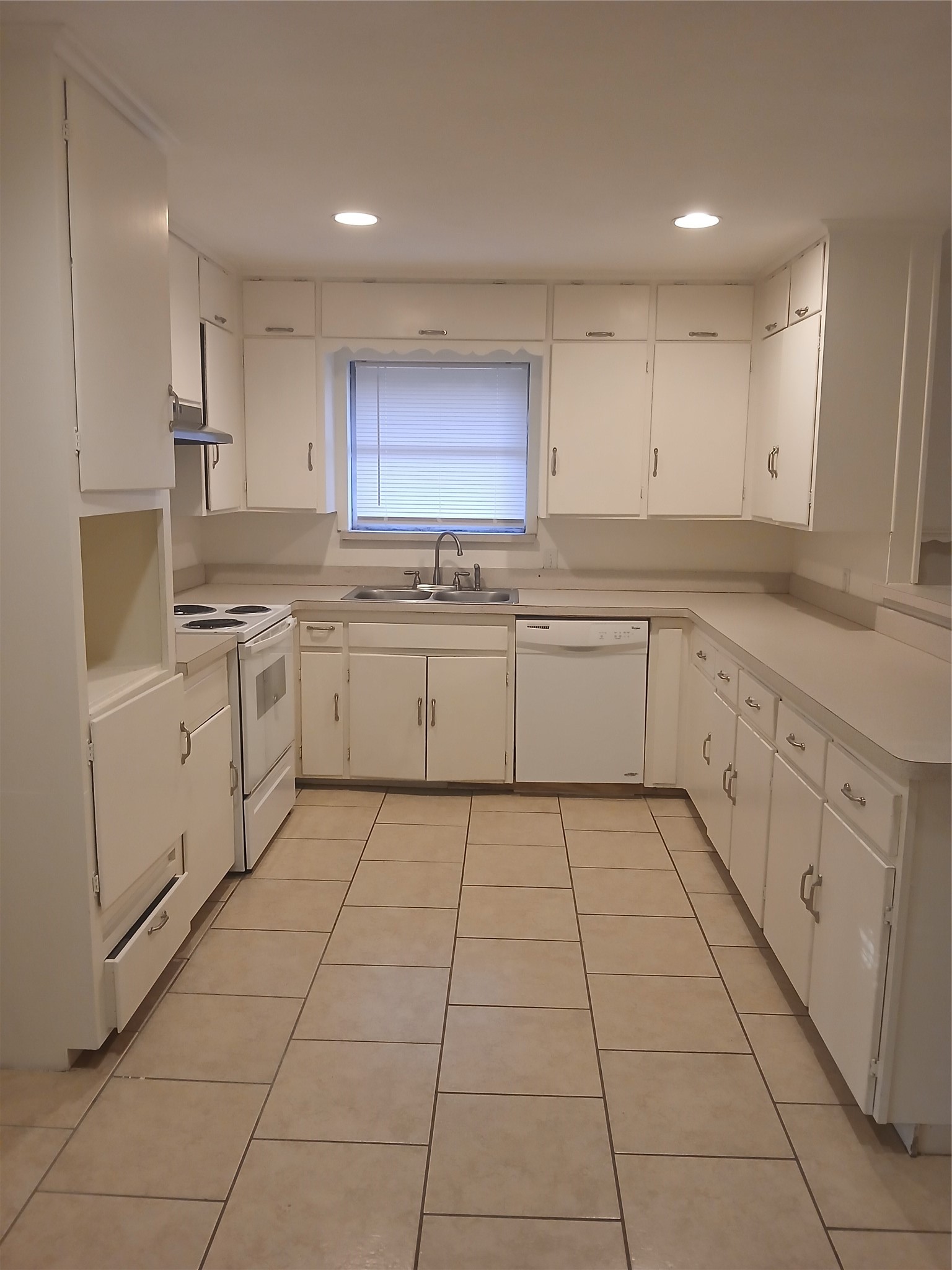 4918 Rockport Drive Dallas TX 75232