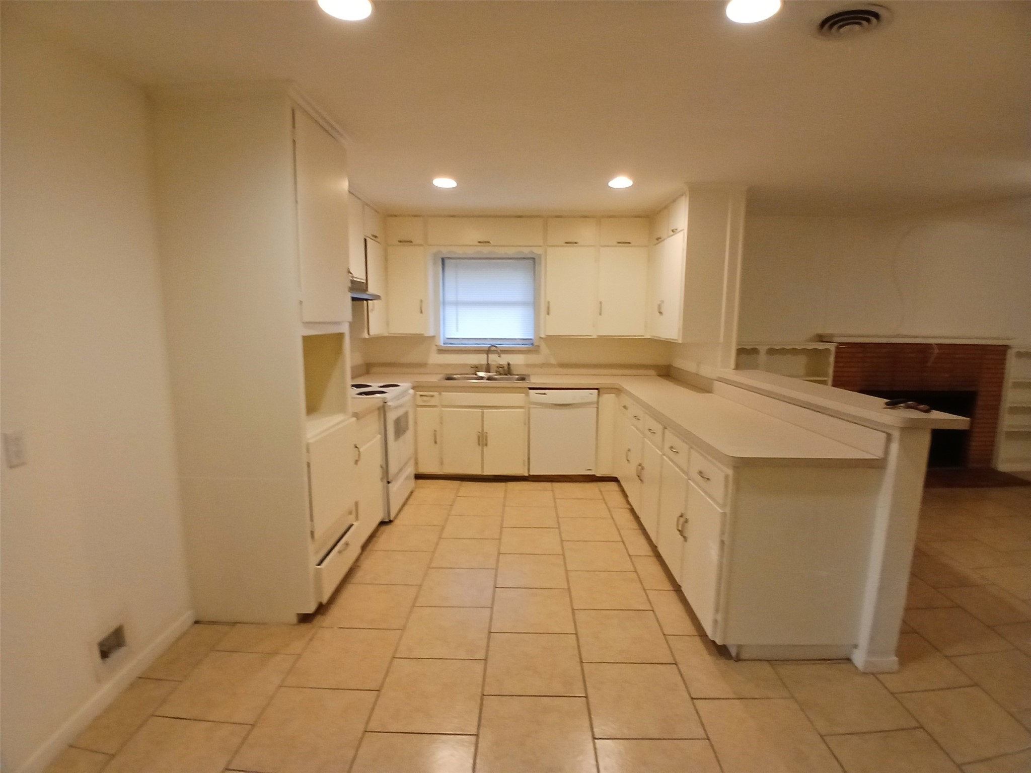 4918 Rockport Drive Dallas TX 75232