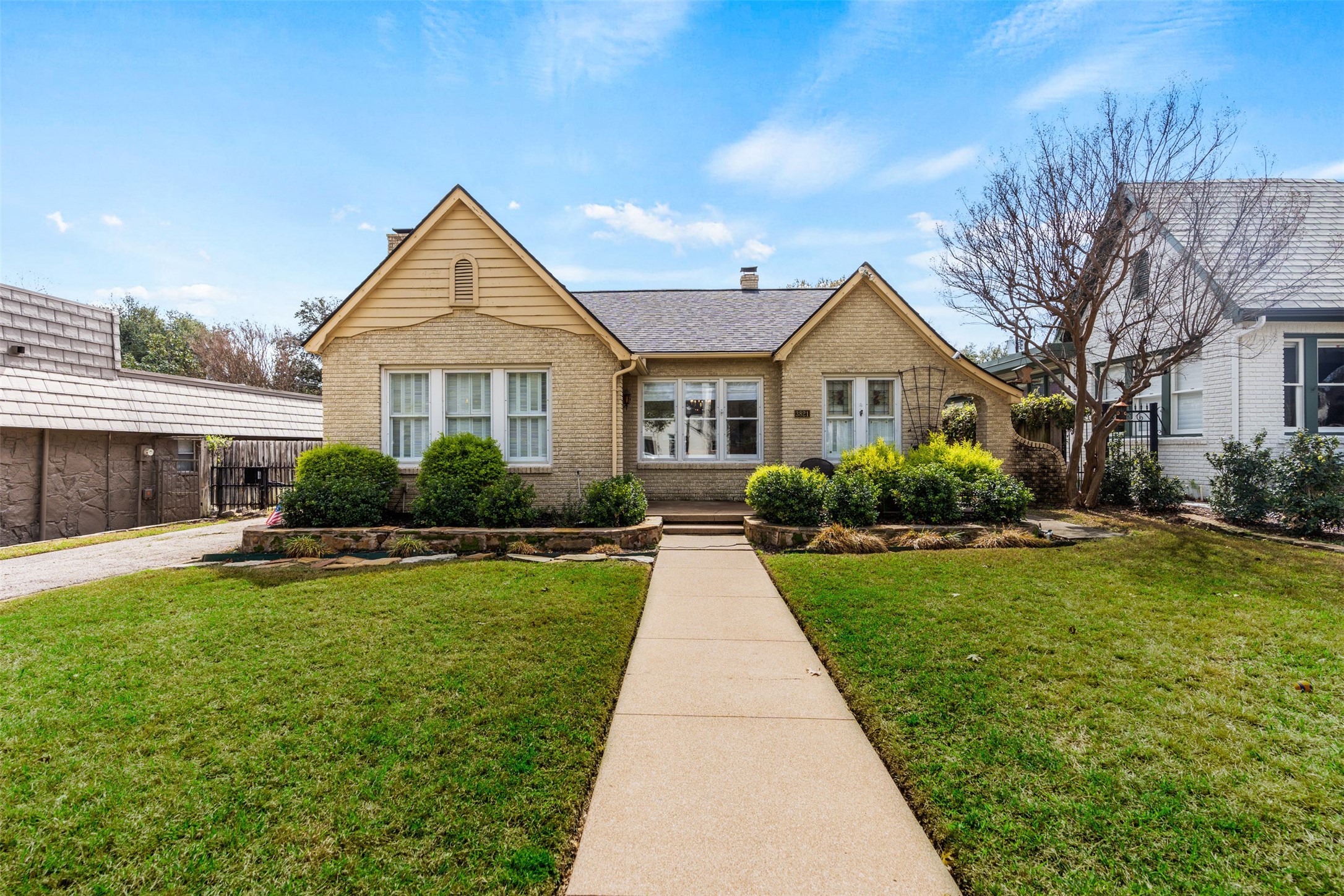 3821 Hamilton Fort Worth TX 76107
