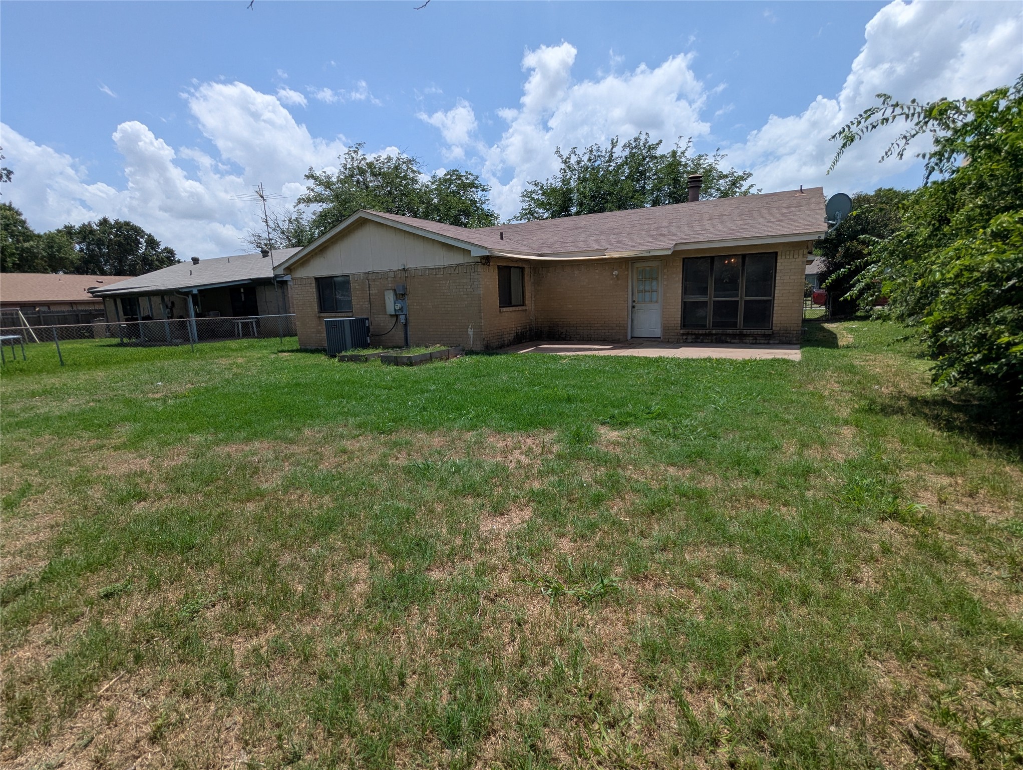1112 Dennis Drive Saginaw TX 76179