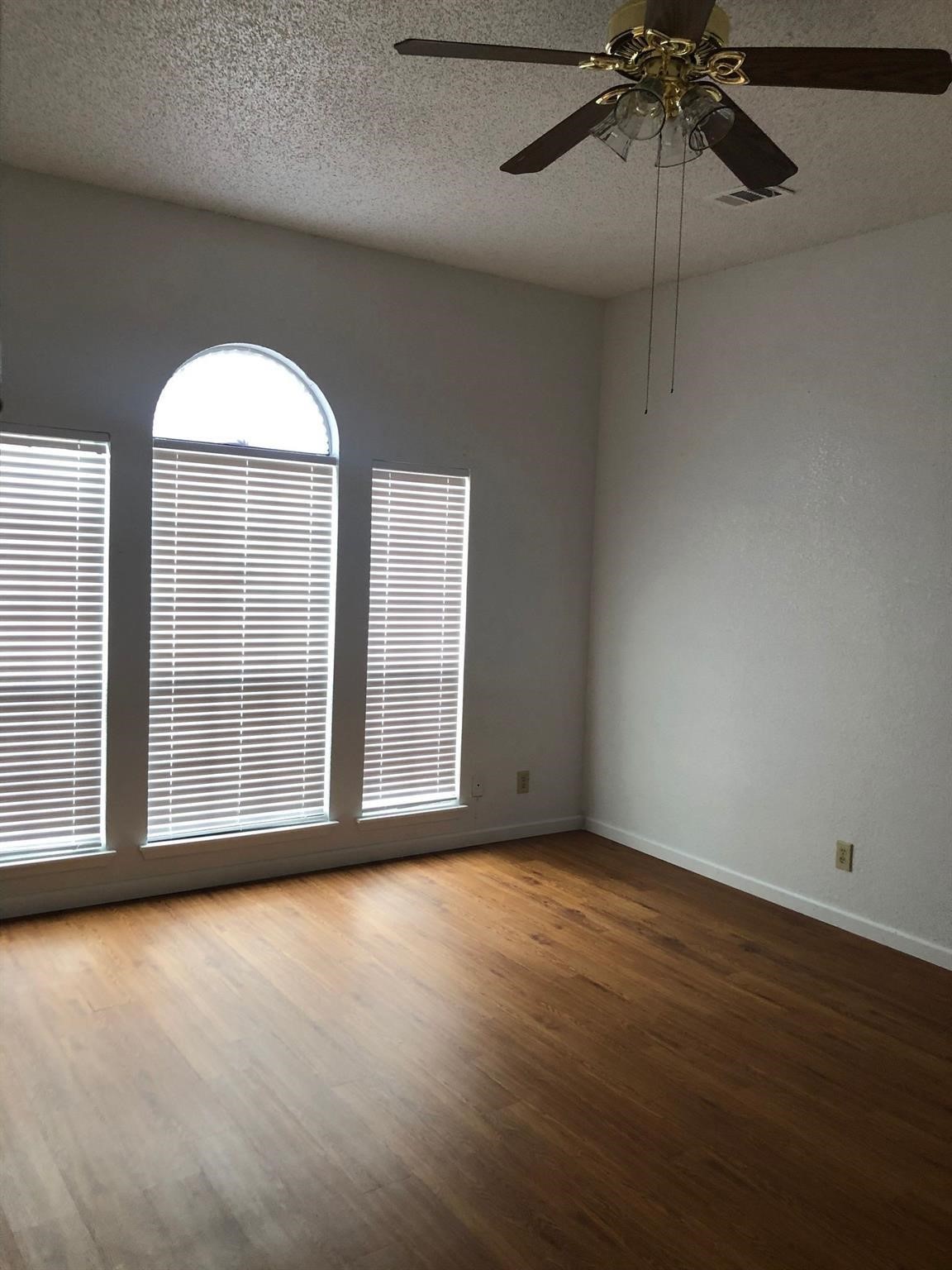 2021 Meadow Park Drive Princeton TX 75407