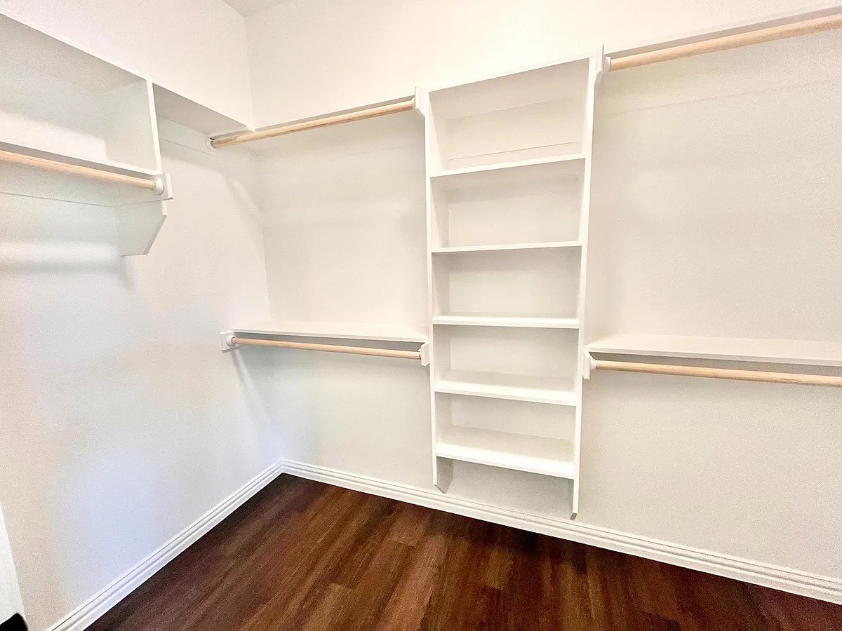 327 E Nelson Street Denison TX 75021