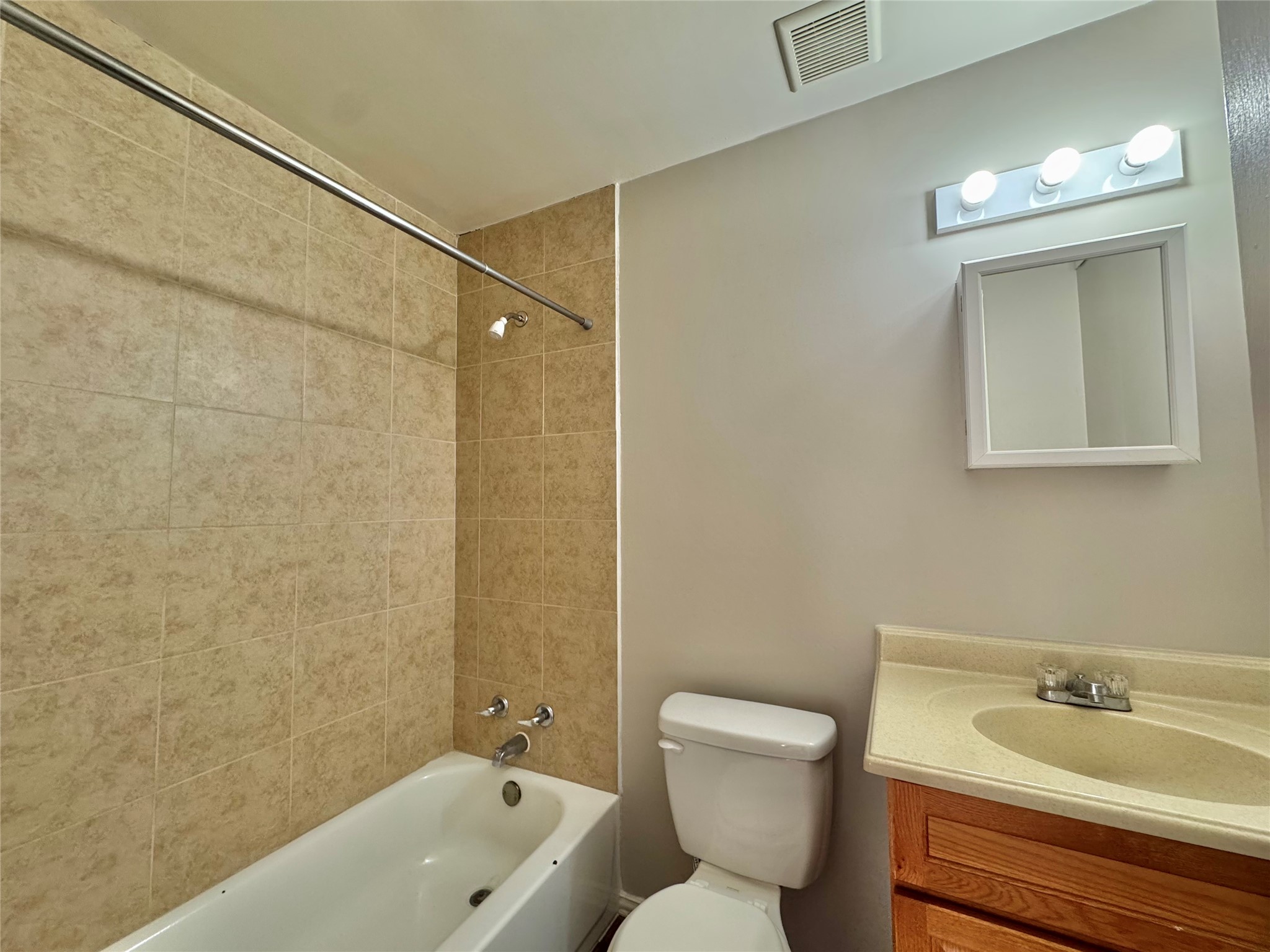 1005 W Hickory Street Denton TX 76201