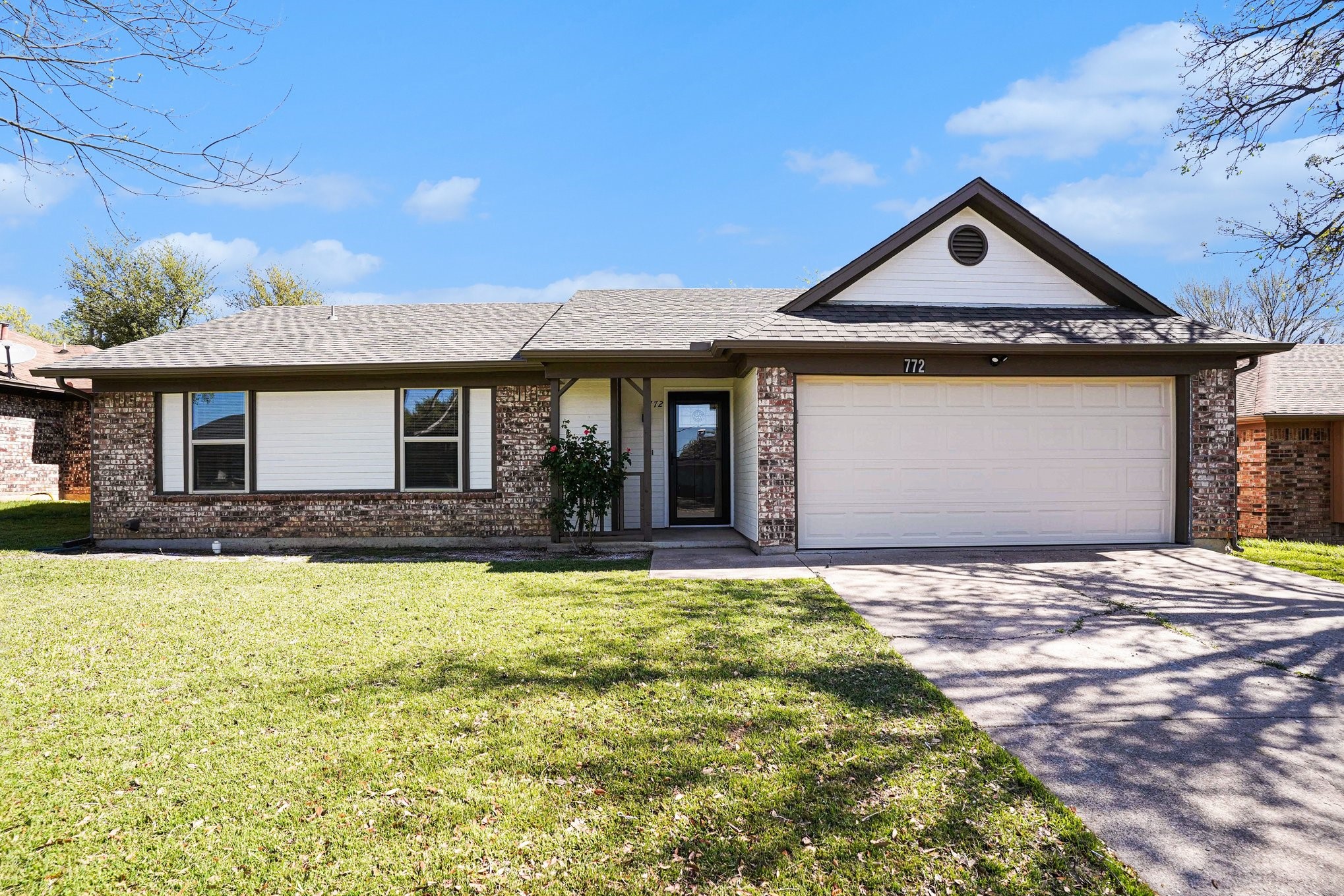 772 Hampshire Drive Burleson TX 76028
