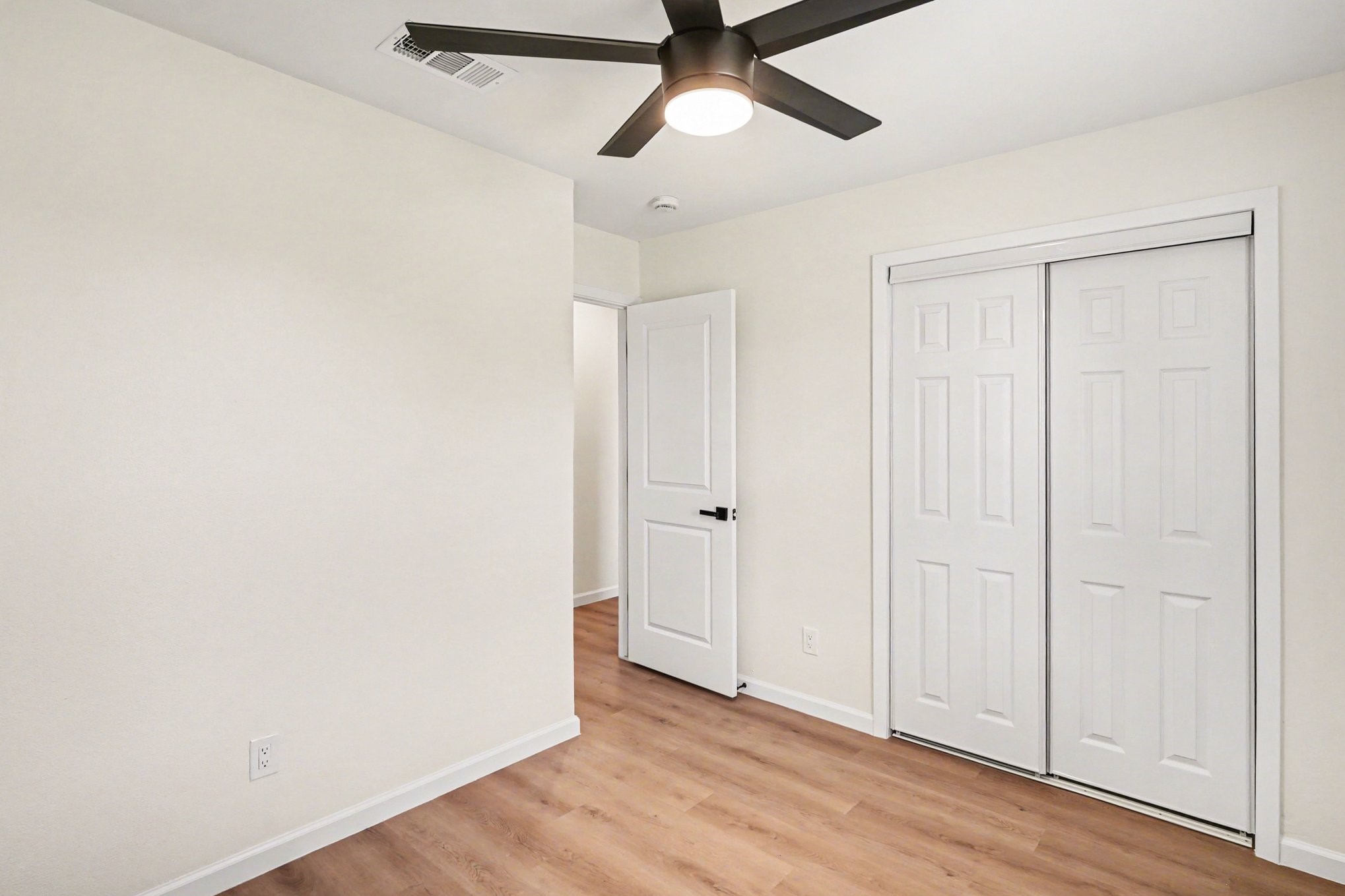 772 Hampshire Drive Burleson TX 76028