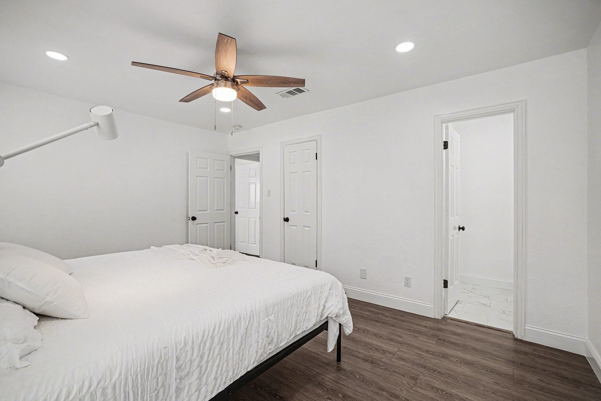 716 E Pecan Street Hurst TX 76053