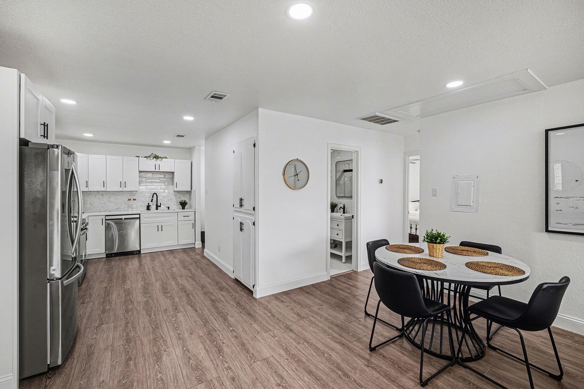 716 E Pecan Street Hurst TX 76053