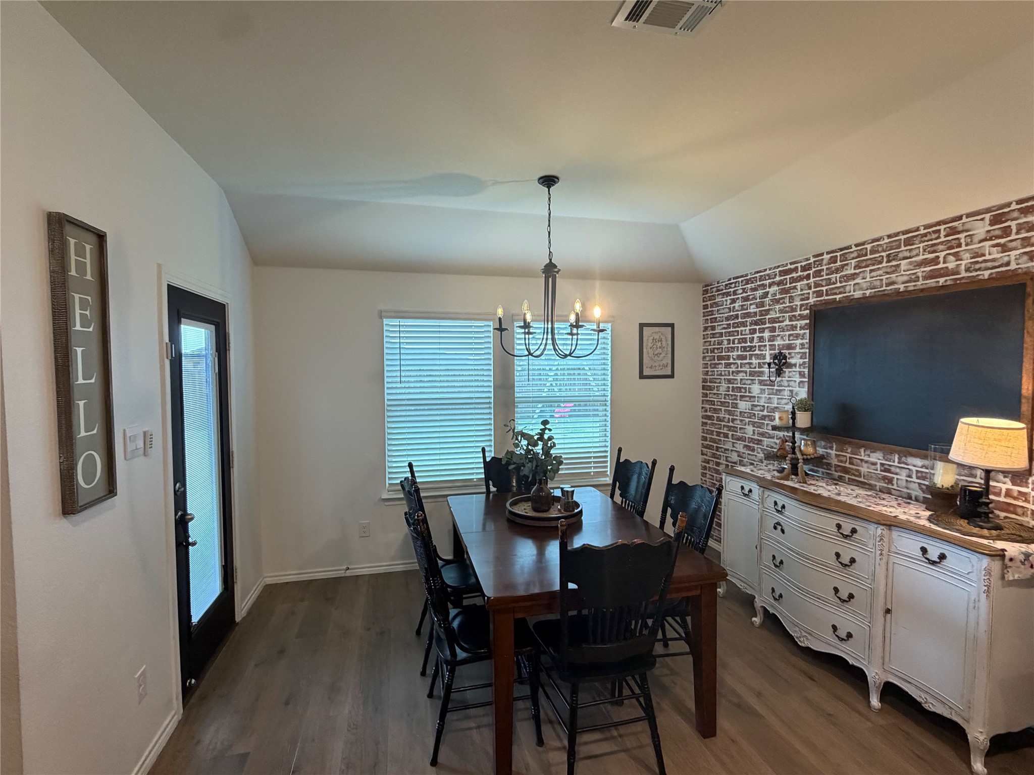 805 Martingale Drive Nevada TX 75173