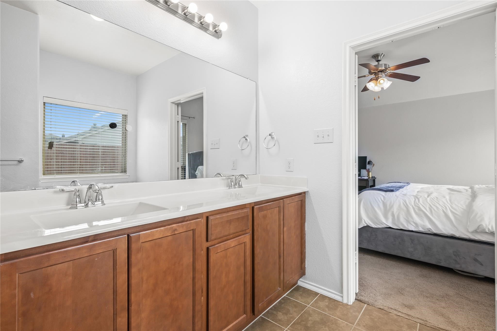 8924 Whirlwind Trail Aubrey TX 76227