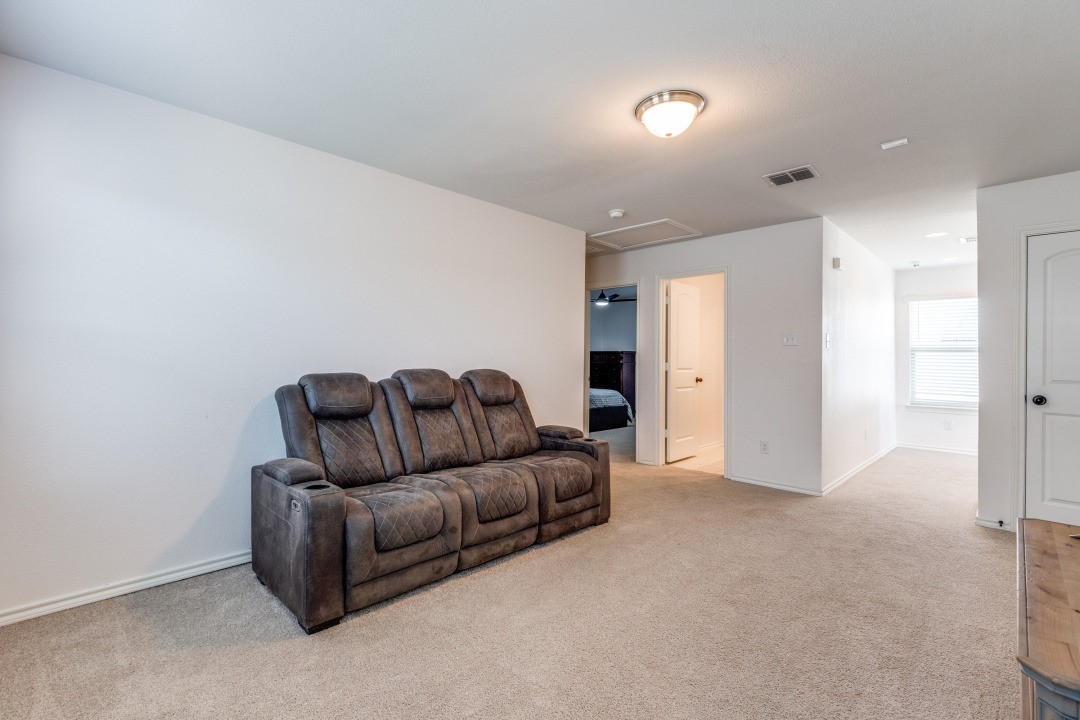 617 Presidio Street Aubrey TX 76227