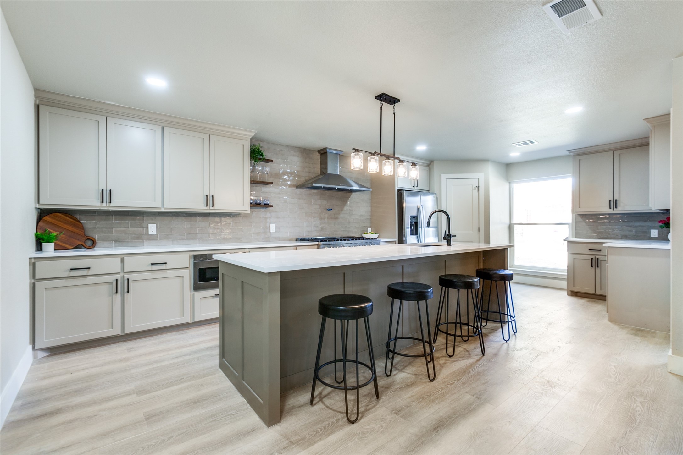 7212 Canongate Drive Dallas TX 75248