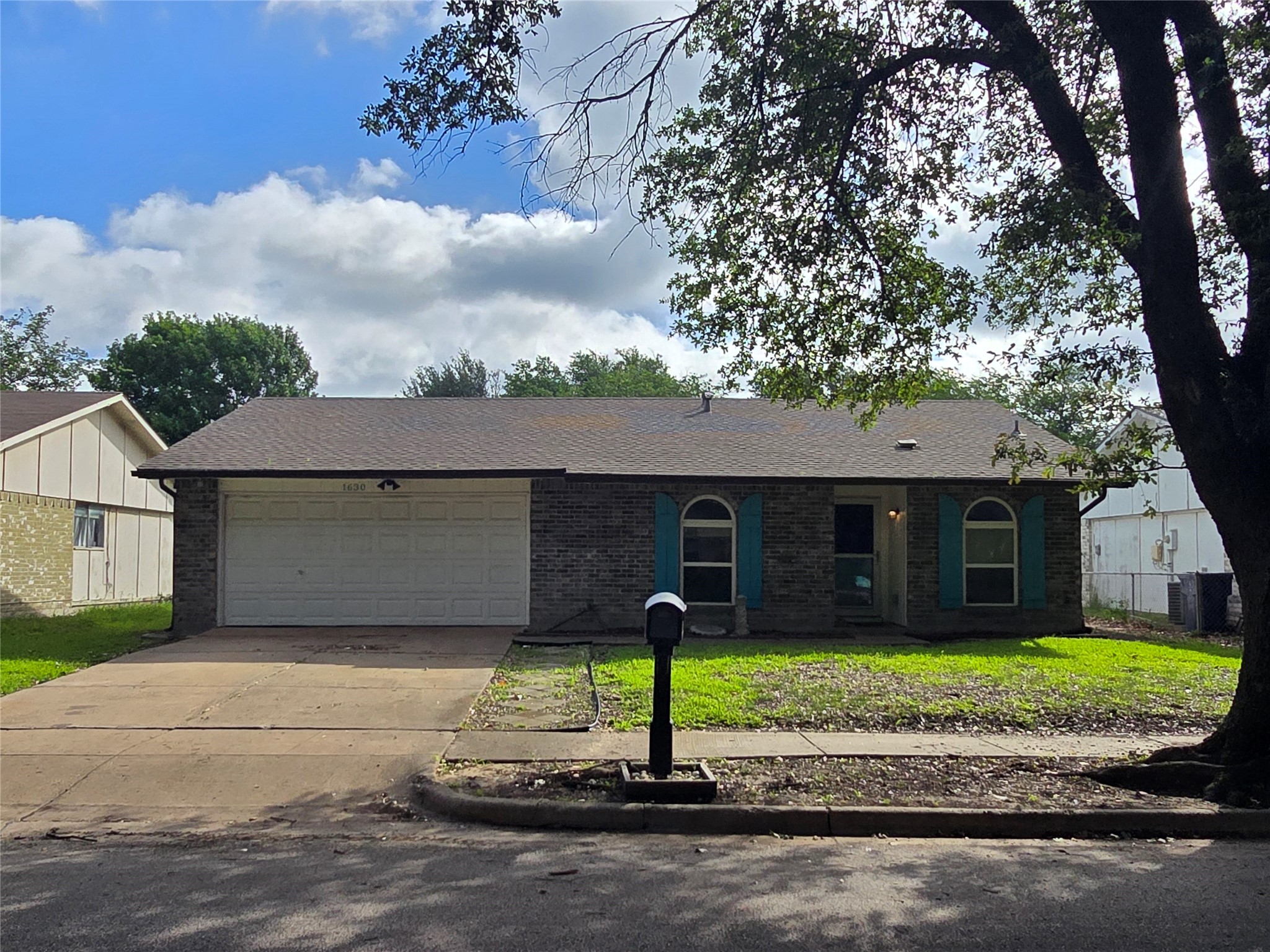 1630 Dell Oak Drive Garland TX 75040