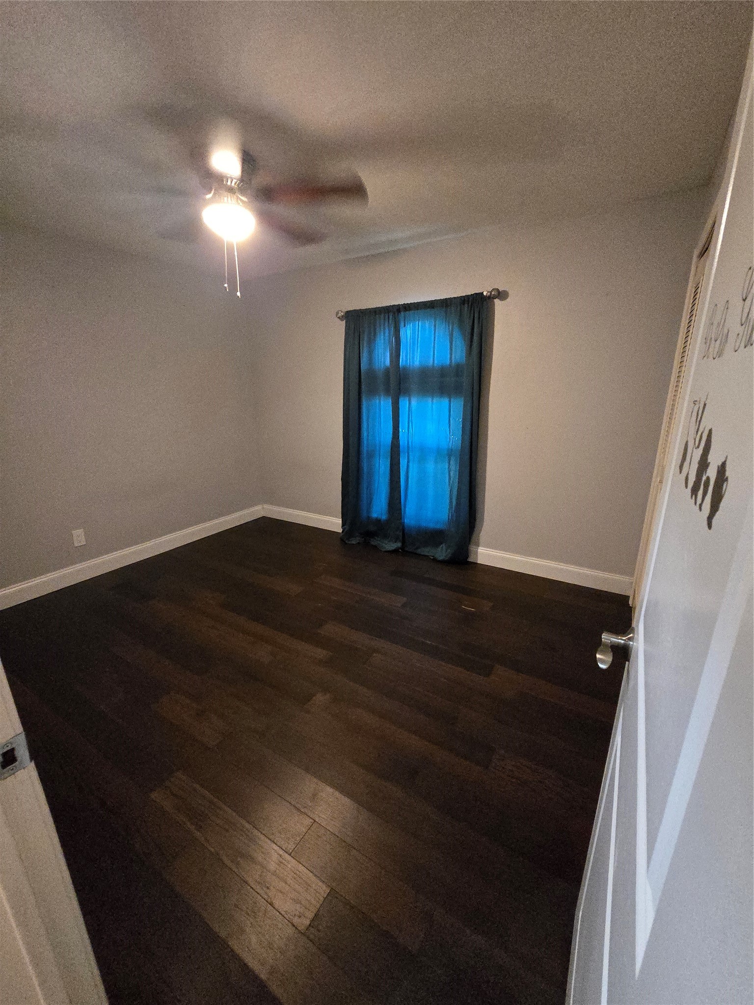 1630 Dell Oak Drive Garland TX 75040
