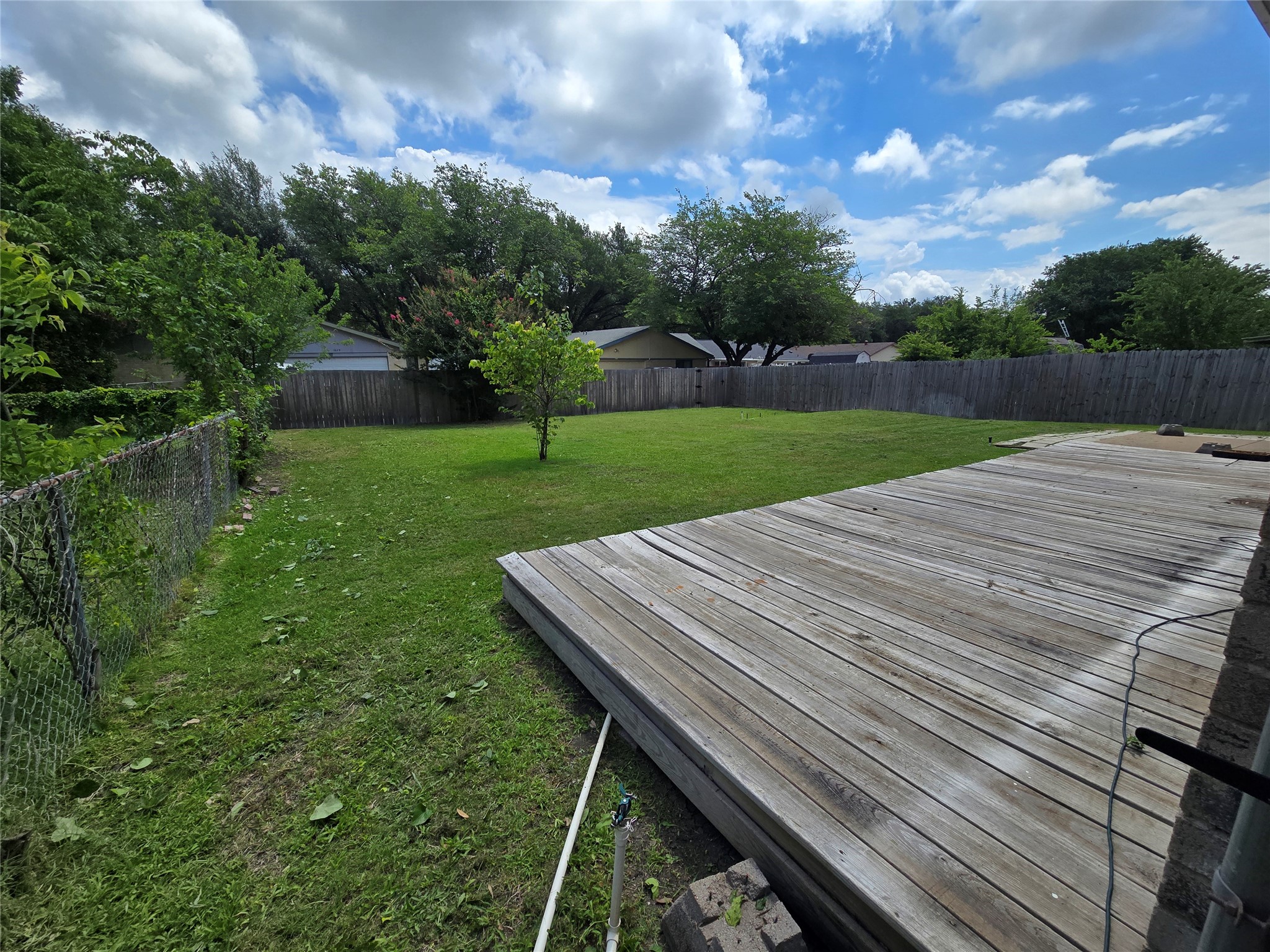 1630 Dell Oak Drive Garland TX 75040