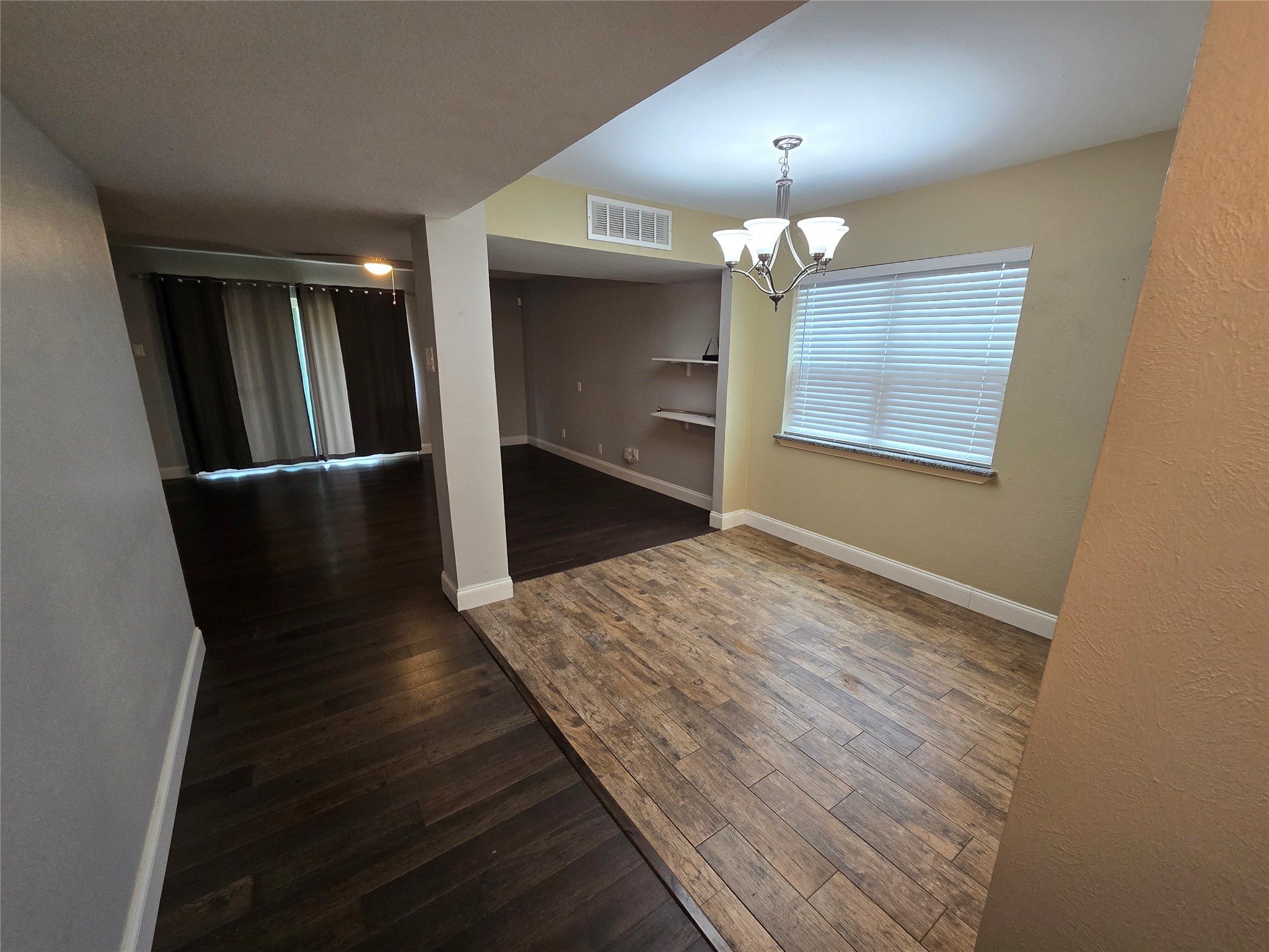 1630 Dell Oak Drive Garland TX 75040
