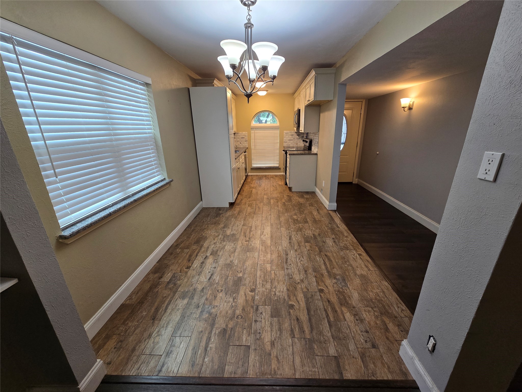 1630 Dell Oak Drive Garland TX 75040