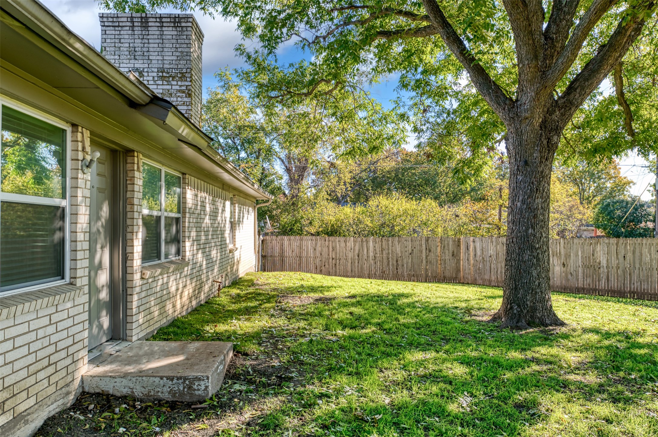 731 Brentwood Lane Richardson TX 75080