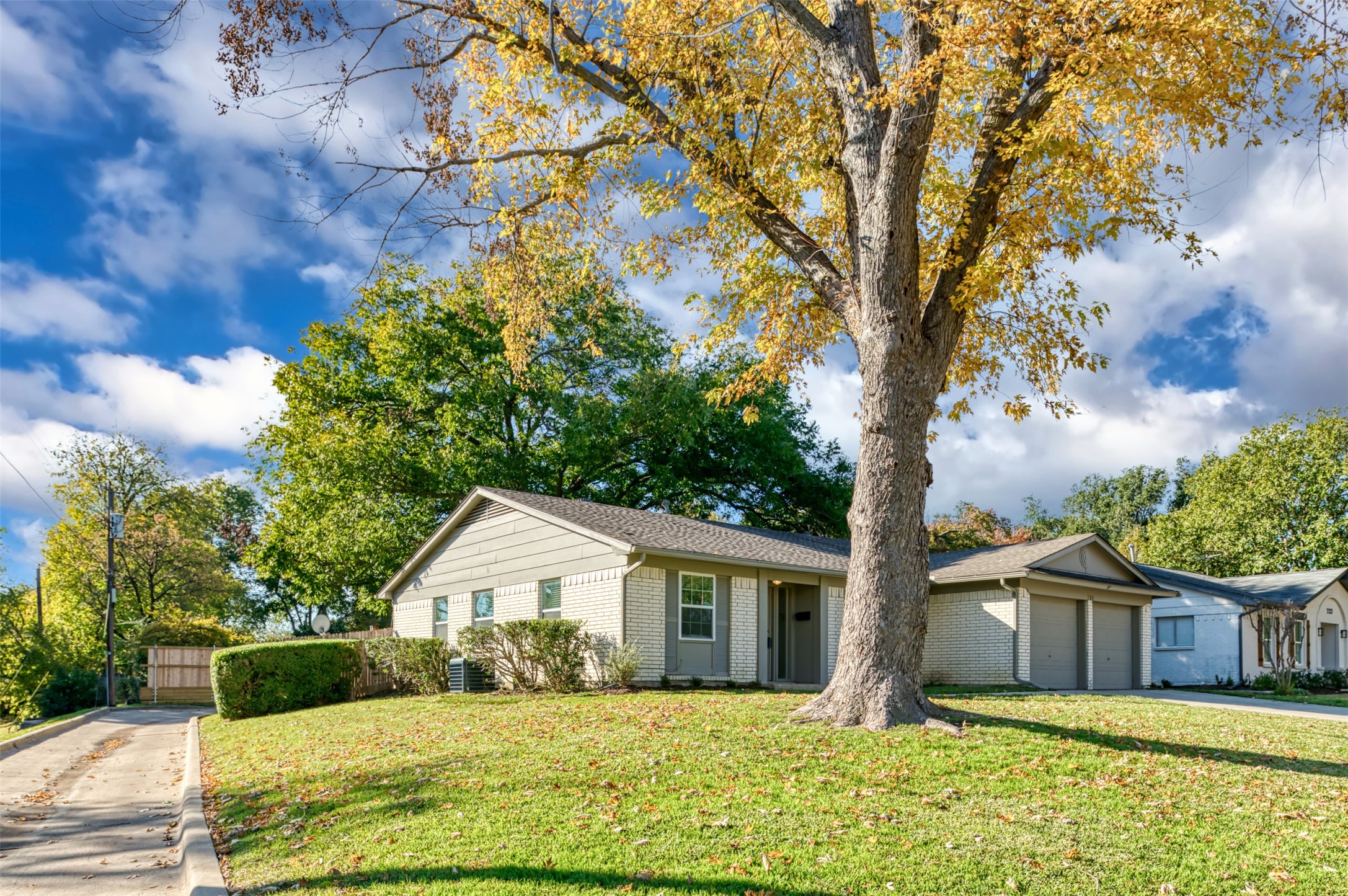 731 Brentwood Lane Richardson TX 75080