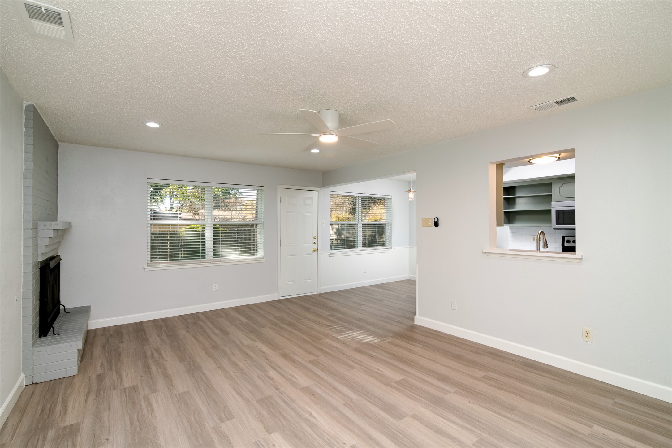 731 Brentwood Lane Richardson TX 75080