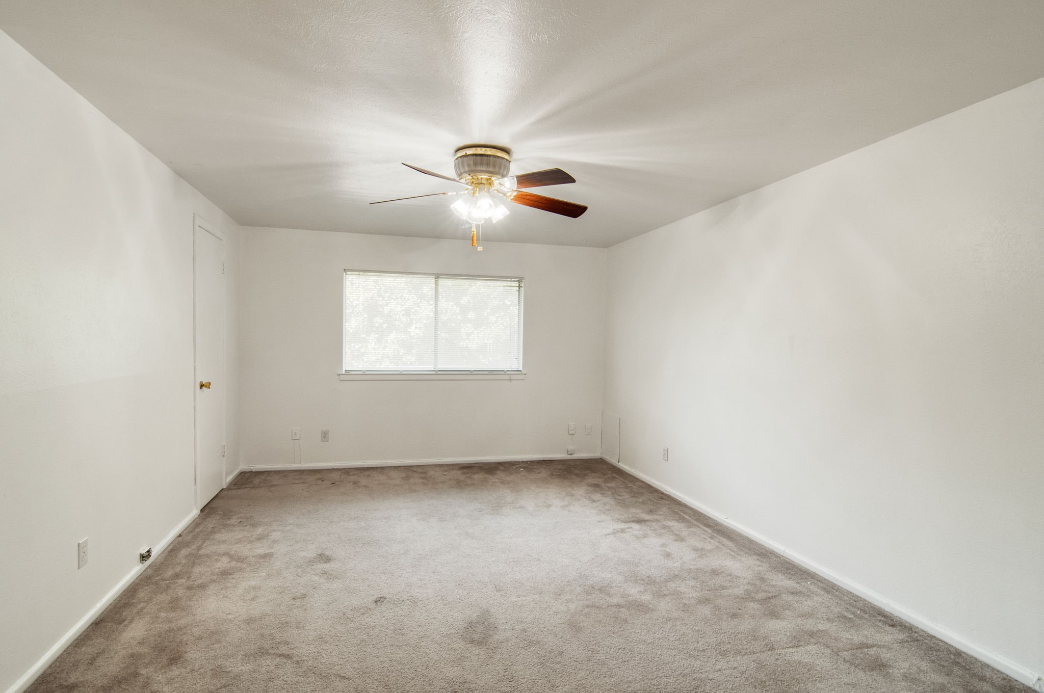 9023 Pinewood Drive Dallas TX 75243