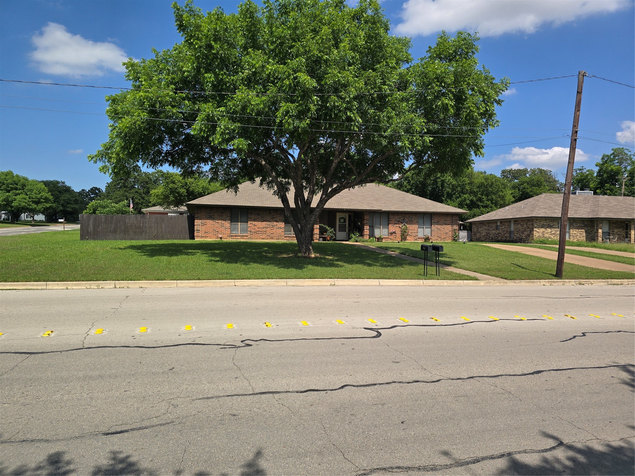 7451 N College Circle North Richland Hills TX 76180