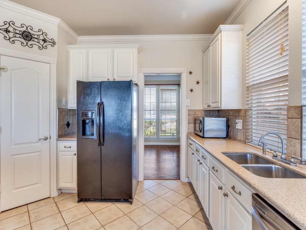 6009 Glen Abbey Court Garland TX 75044