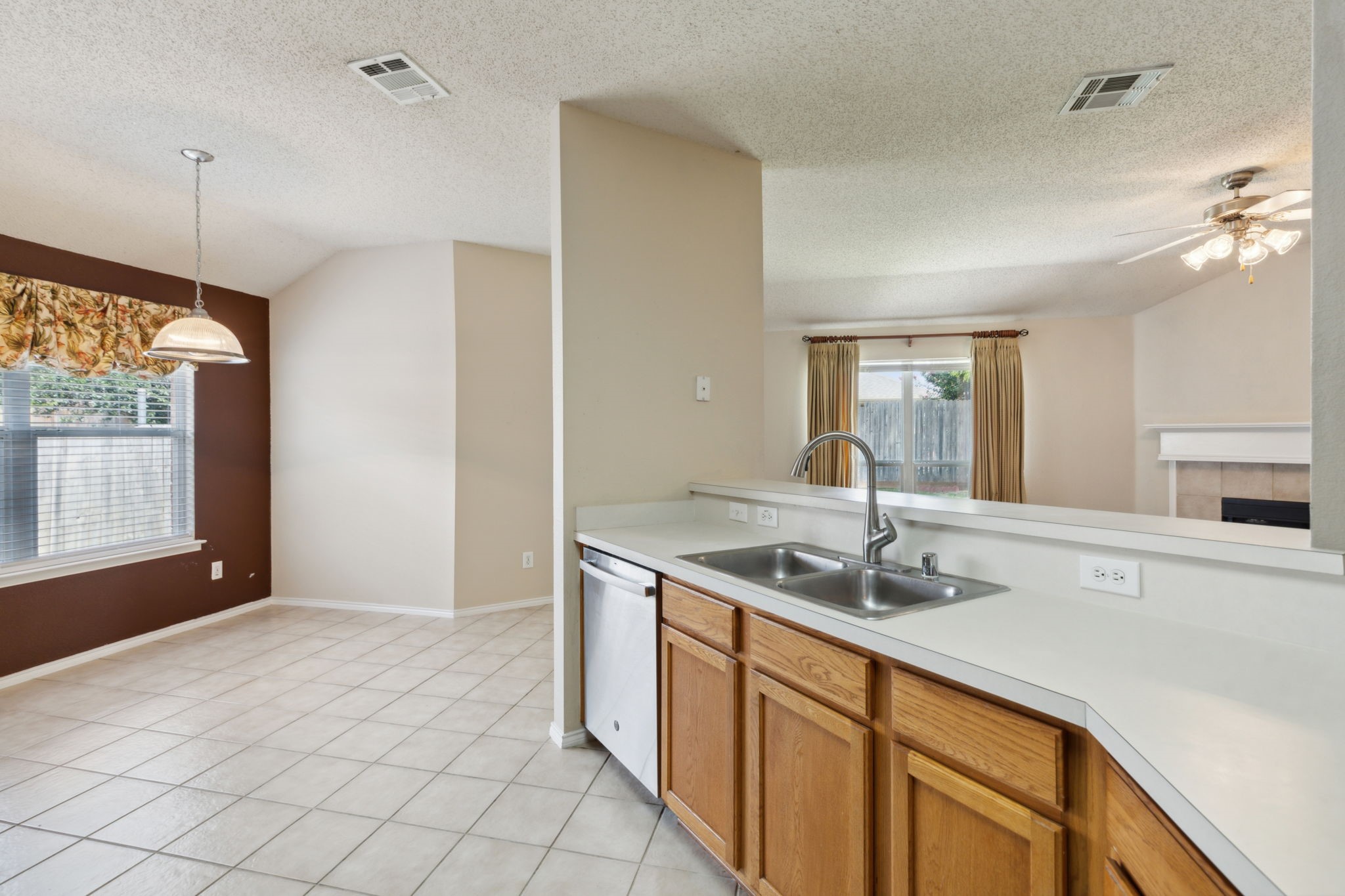 9916 Nixon Drive Mckinney TX 75072