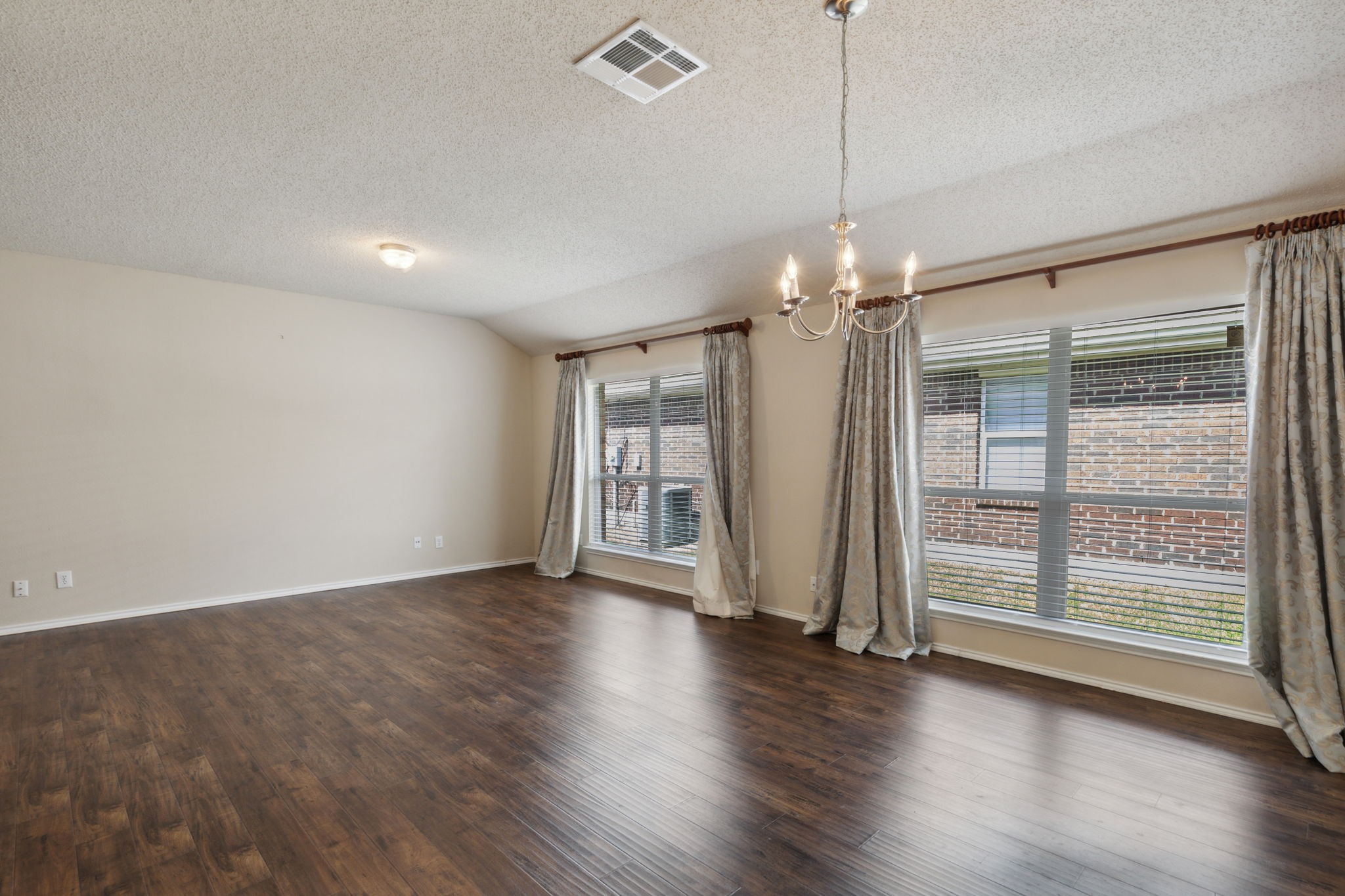 9916 Nixon Drive Mckinney TX 75072