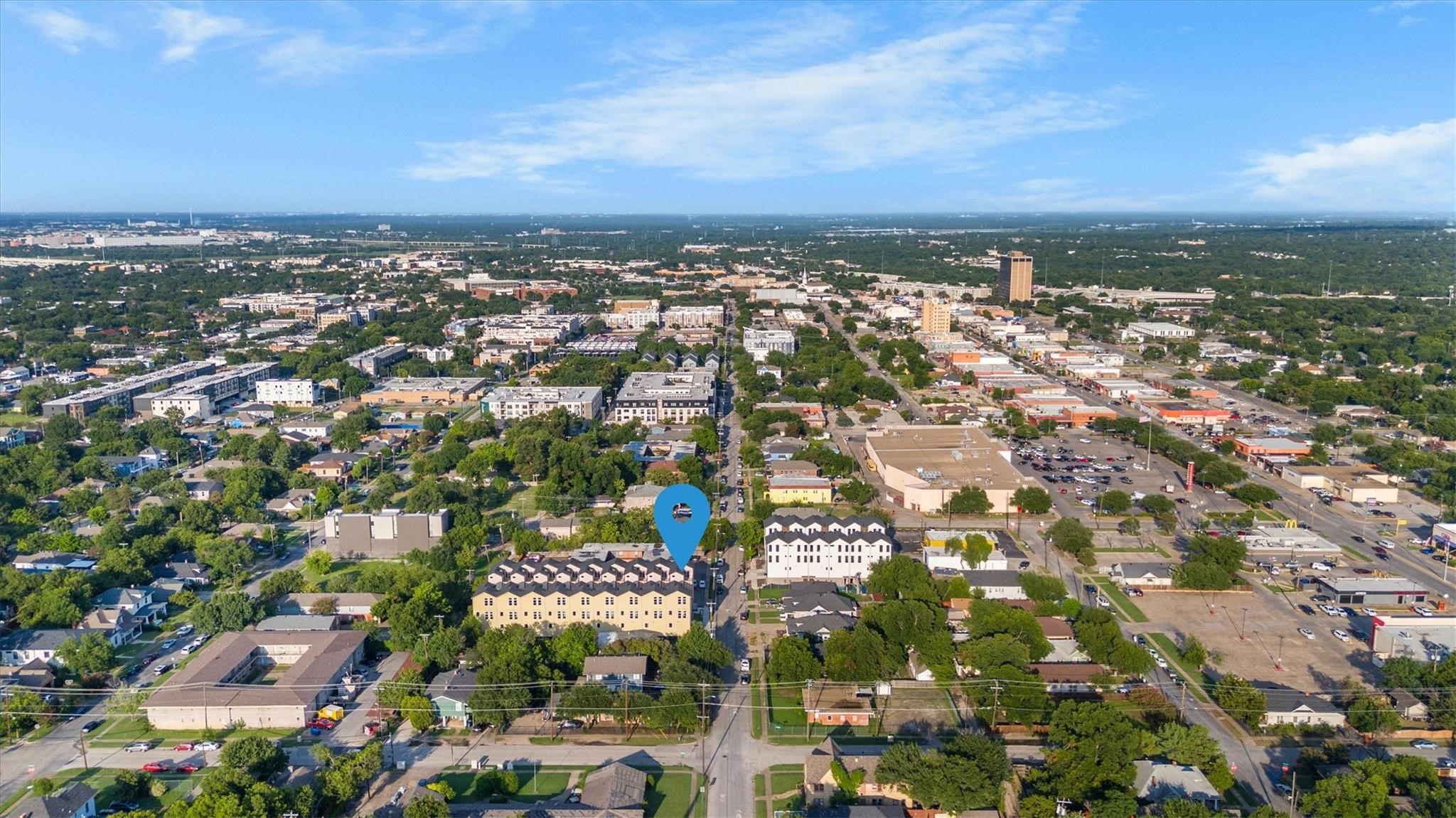 723 W 10th Street Dallas TX 75208
