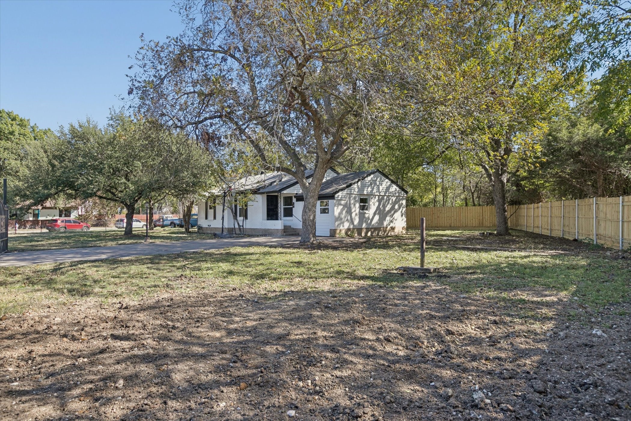 1626 Crest Ridge Drive Dallas TX 75228