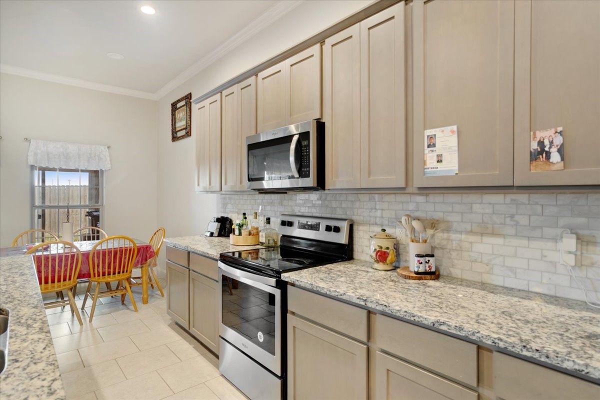 2401 Southridge Lane Sherman TX 75092