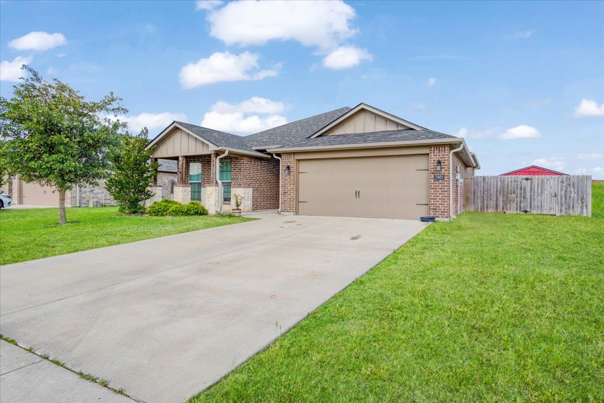 2401 Southridge Lane Sherman TX 75092