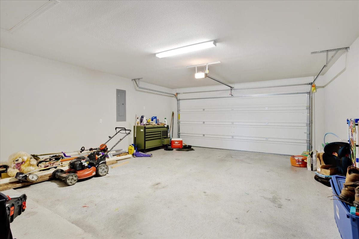 2401 Southridge Lane Sherman TX 75092