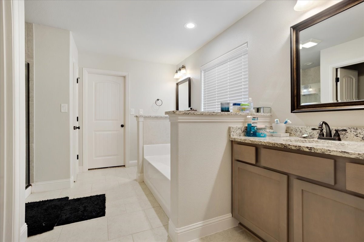2401 Southridge Lane Sherman TX 75092