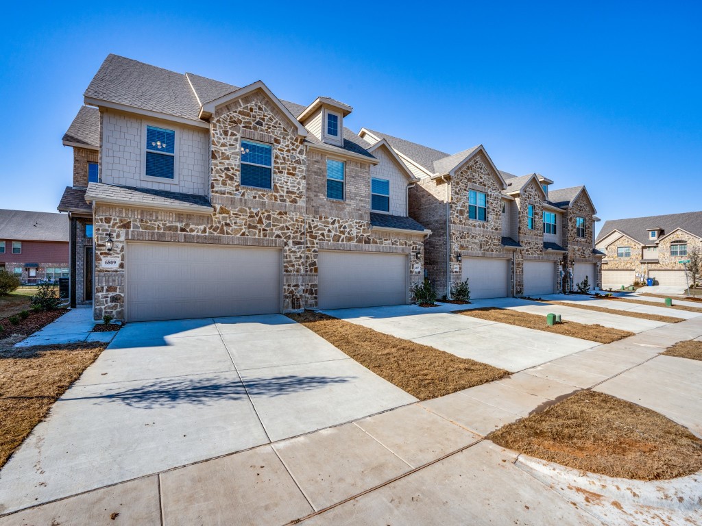 6809 Topaz Drive Greenville TX 75402