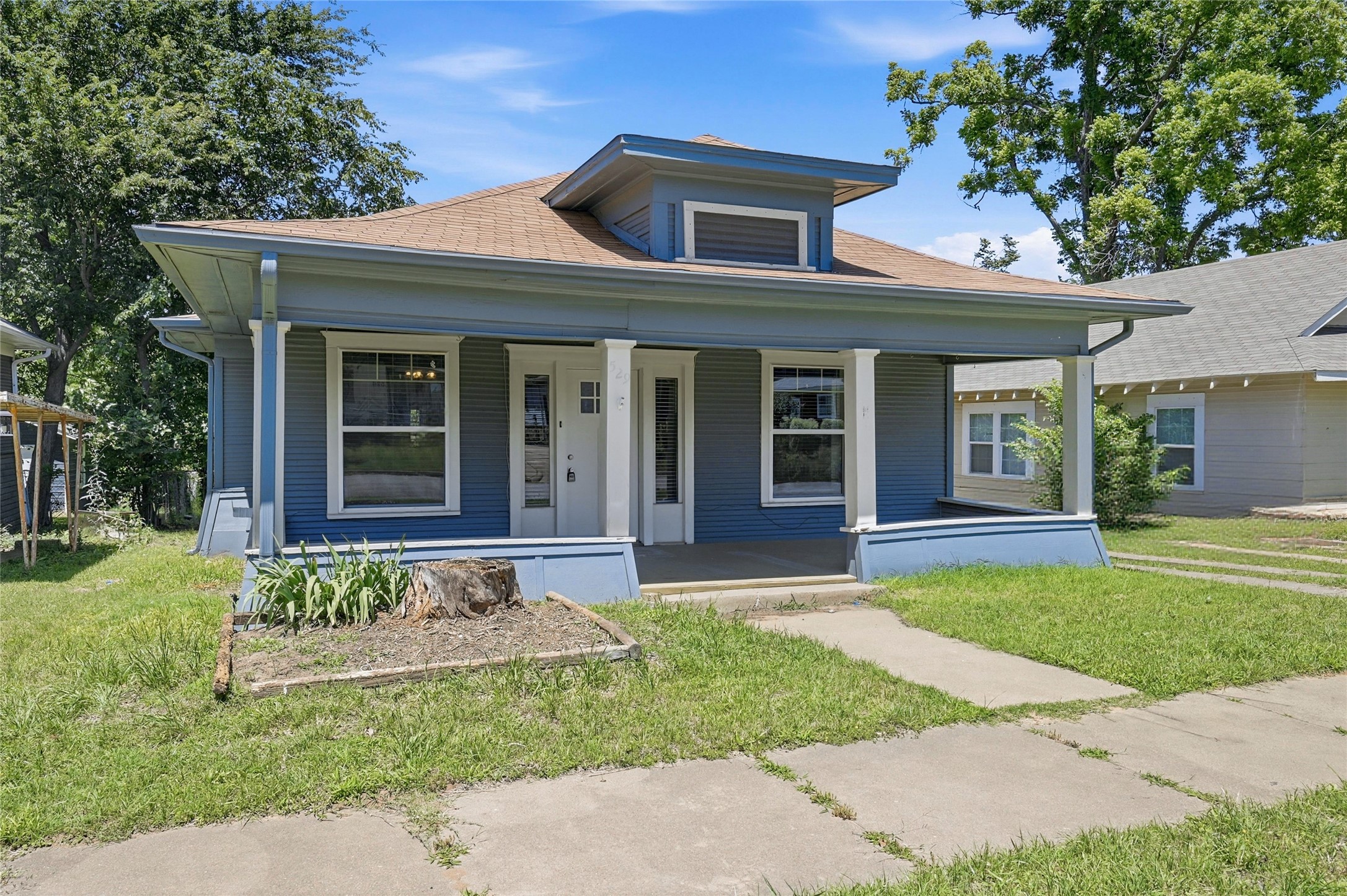 529 E Woodard Street Denison TX 75021