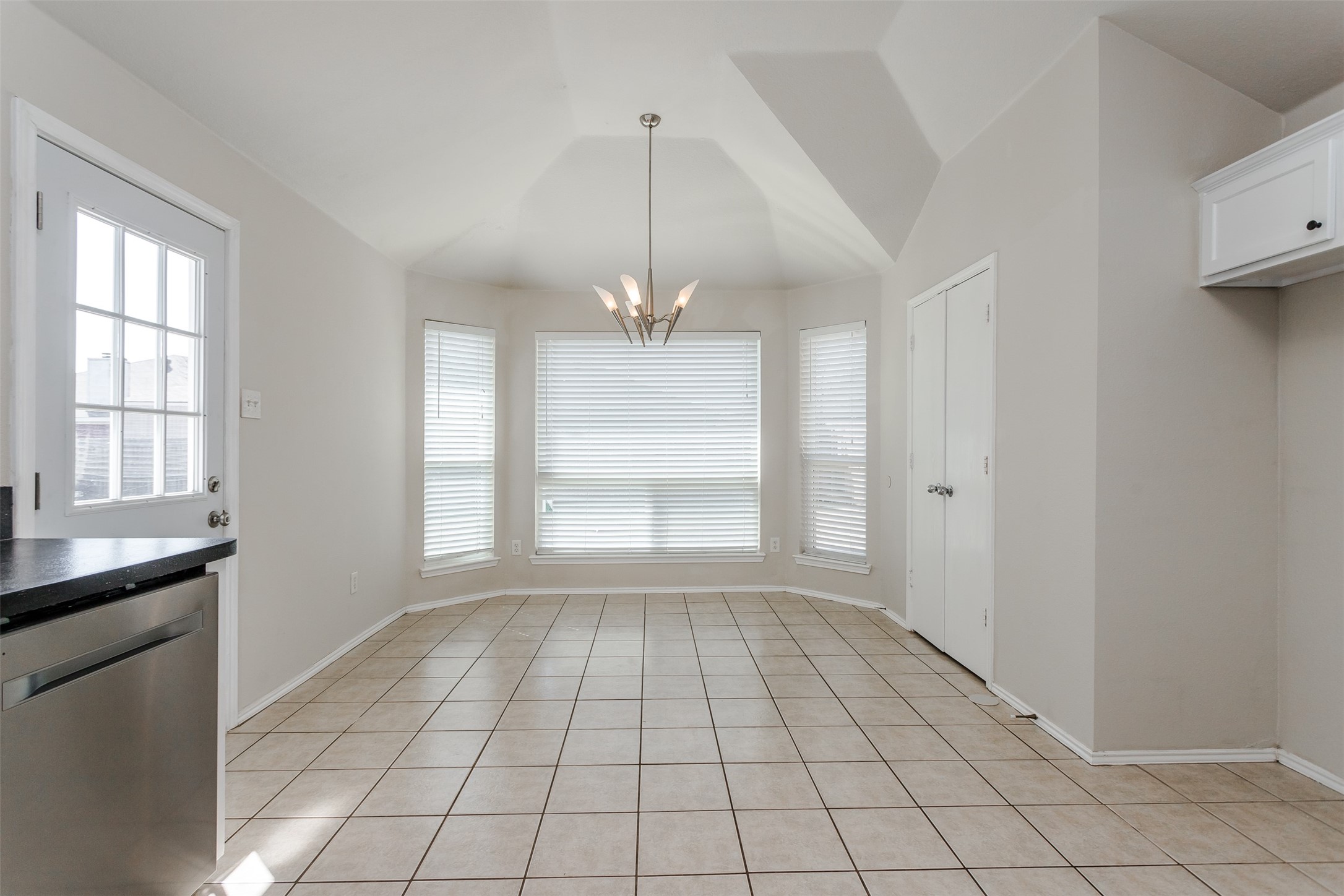 1017 Caleb Street Burleson TX 76028
