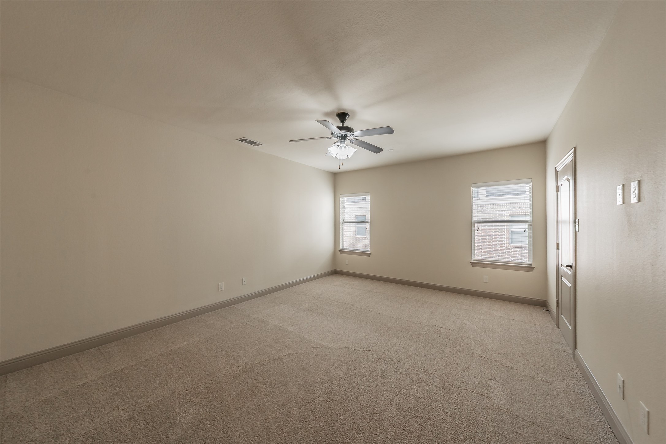 4205 Riverview Drive Carrollton TX 75010