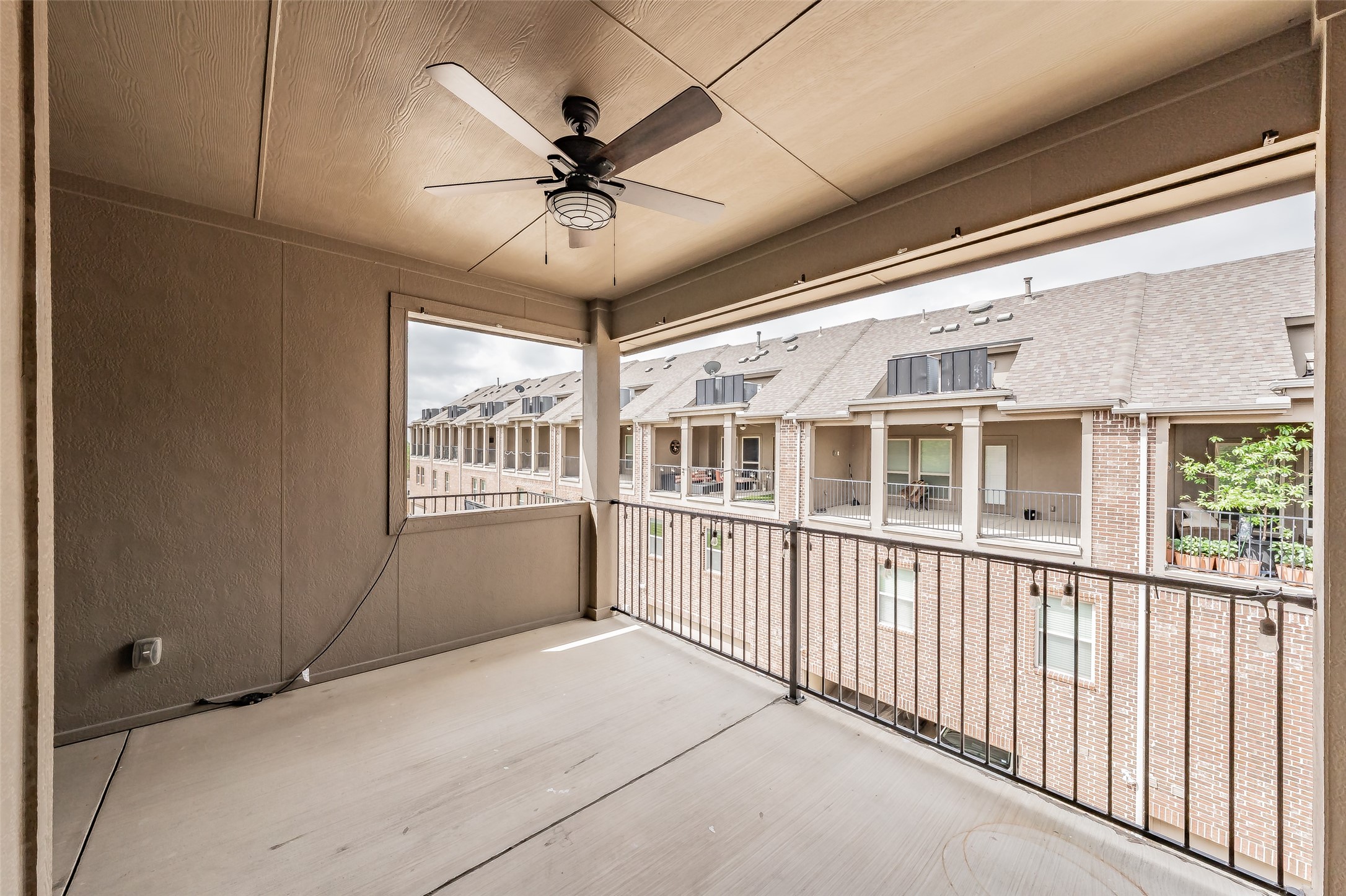 4205 Riverview Drive Carrollton TX 75010