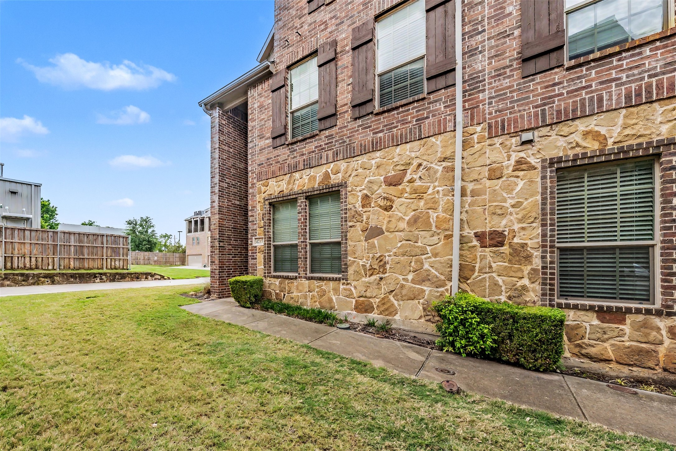 4205 Riverview Drive Carrollton TX 75010